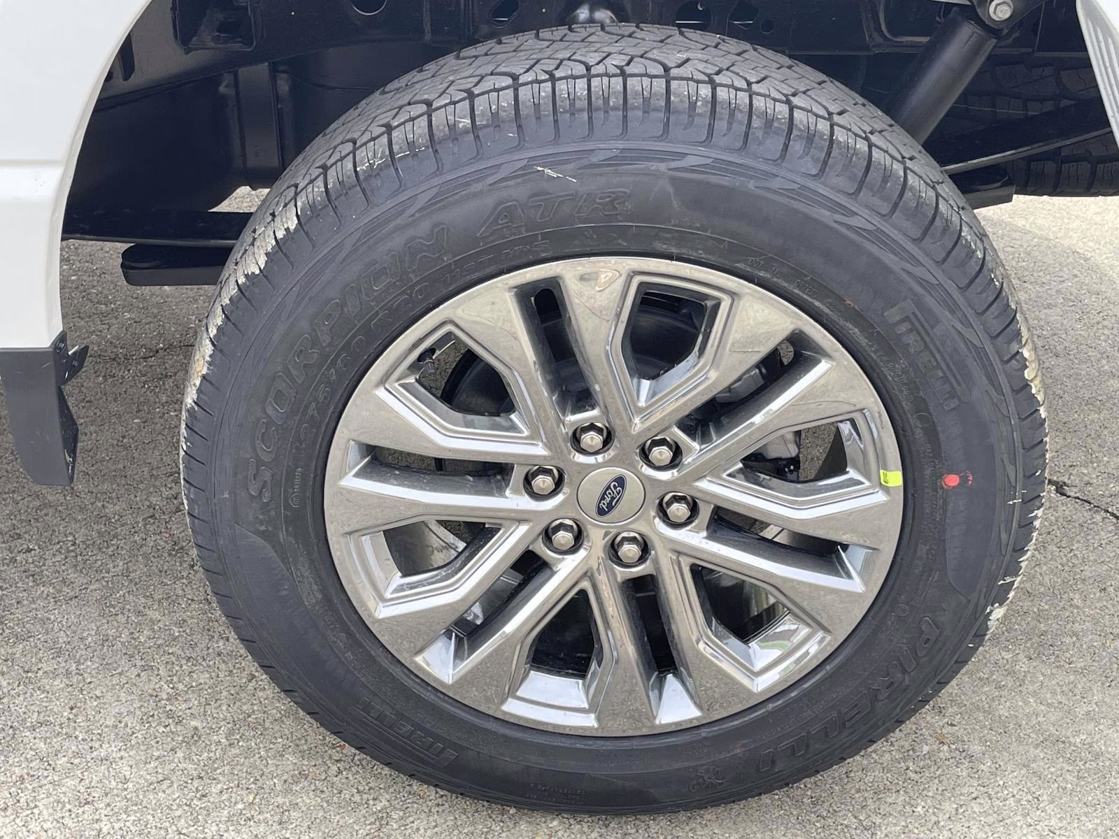 2026 Oxford White Ford F-150 XLT 4X4 Truck