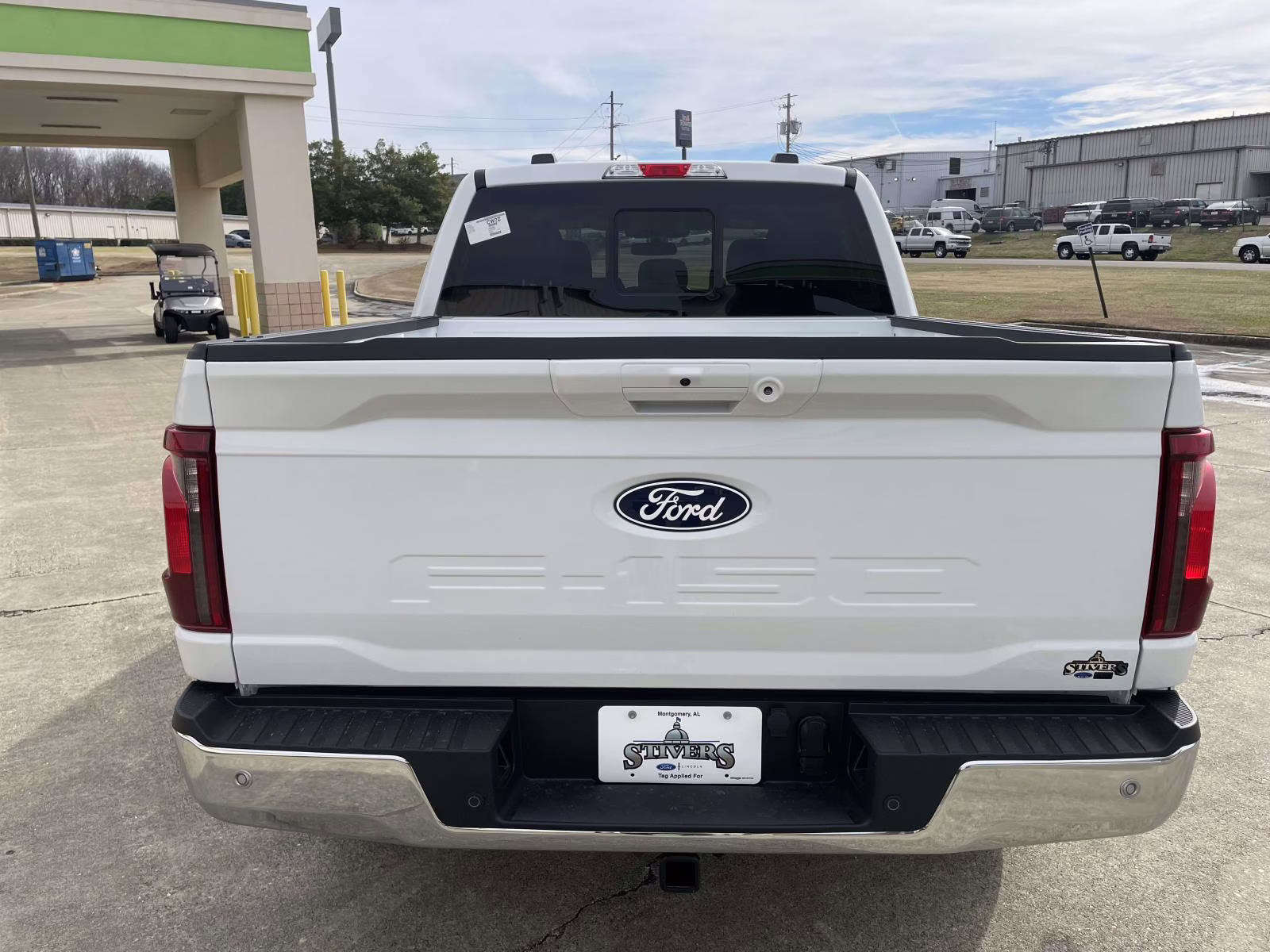 2026 Oxford White Ford F-150 XLT 4X4 Truck