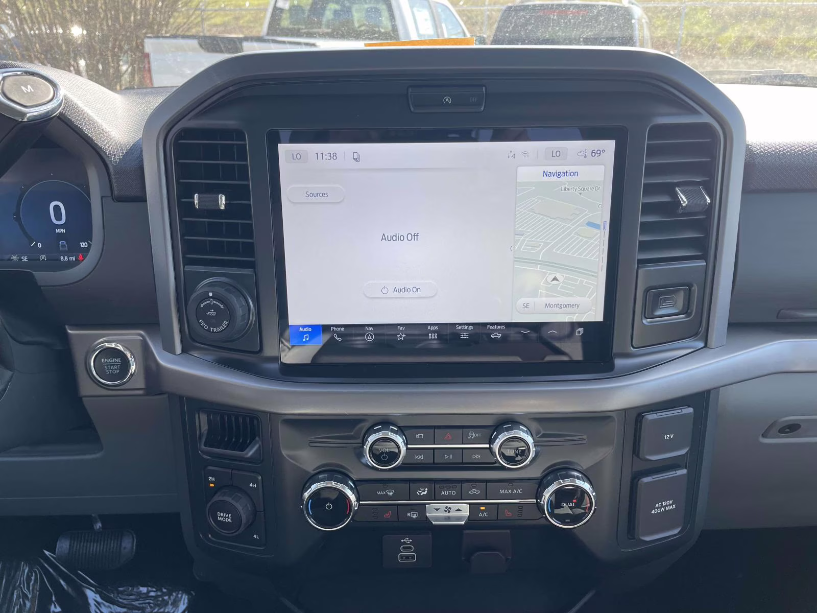 2026 Oxford White Ford F-150 XLT 4X4 Truck