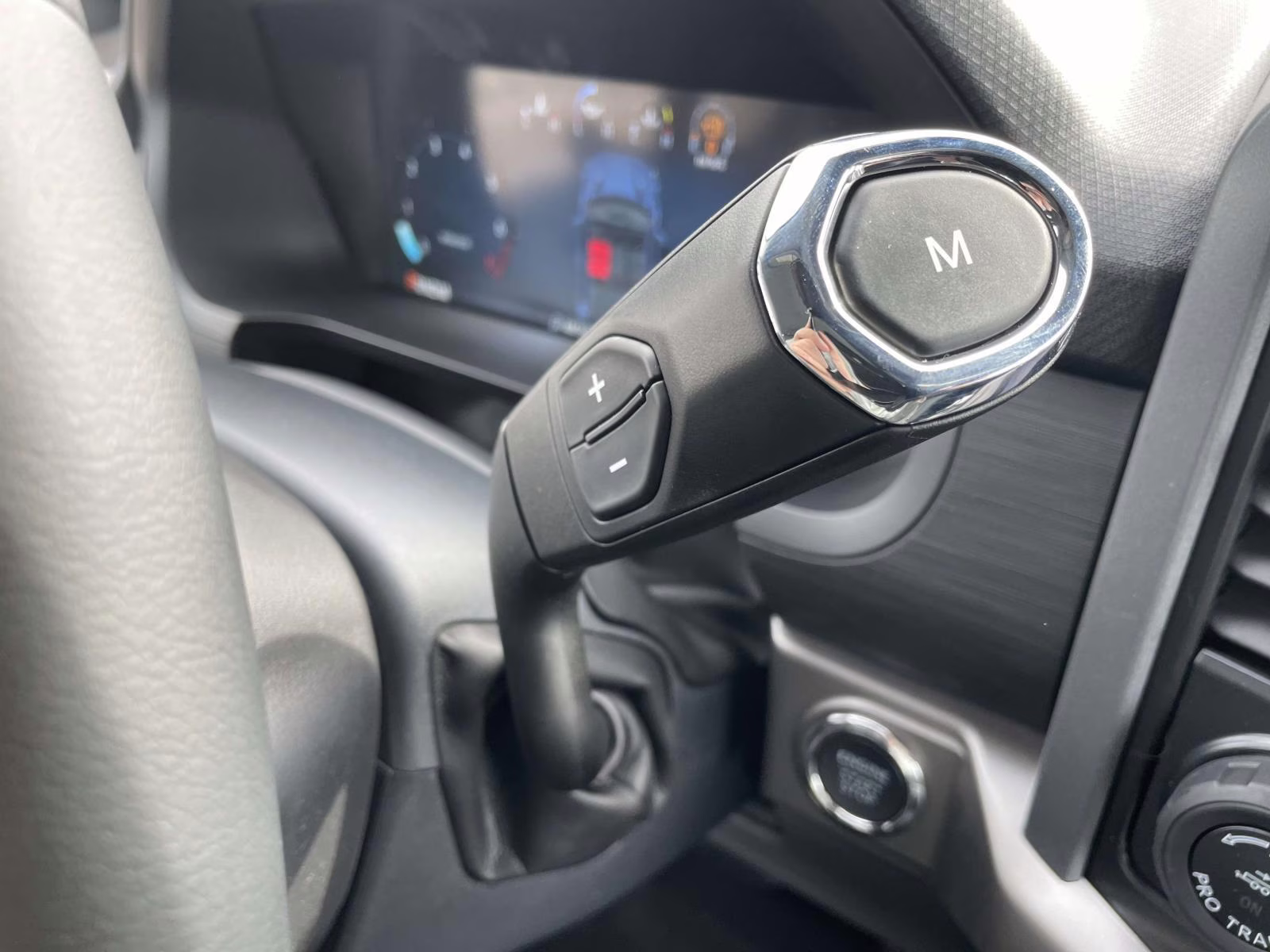 2026 Oxford White Ford F-150 XLT 4X4 Truck