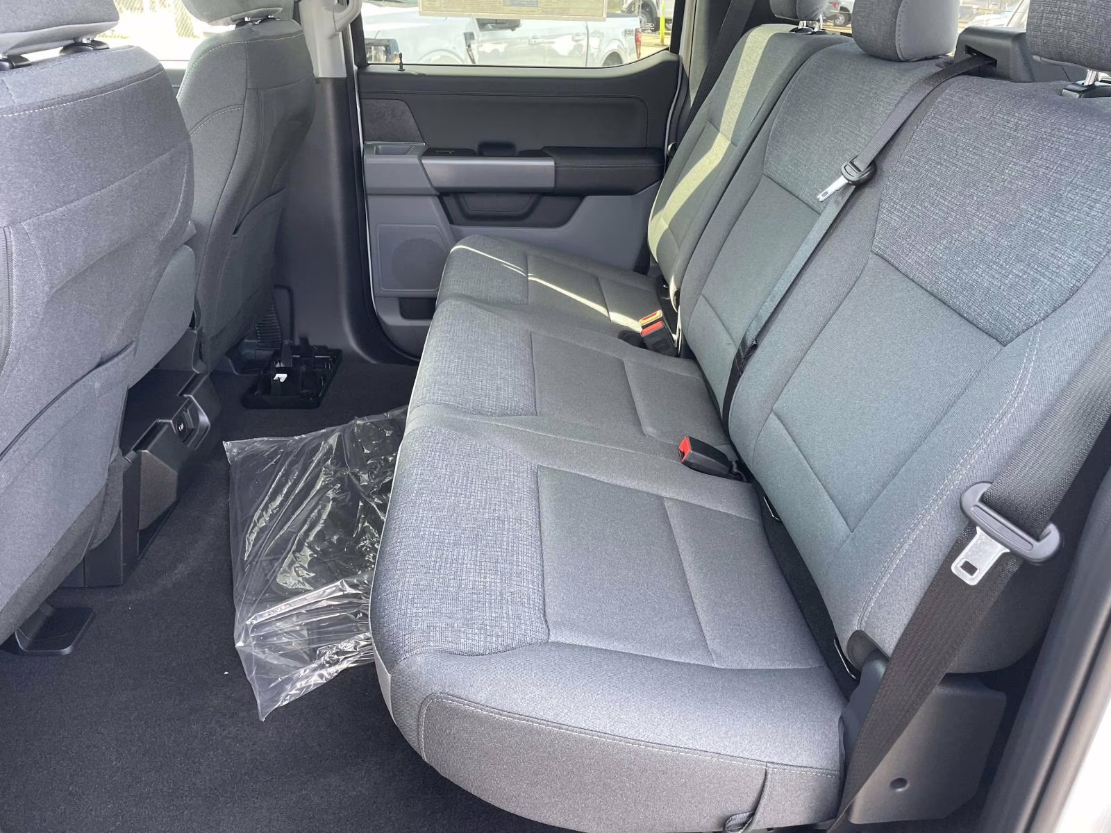 2026 Oxford White Ford F-150 XLT 4X4 Truck