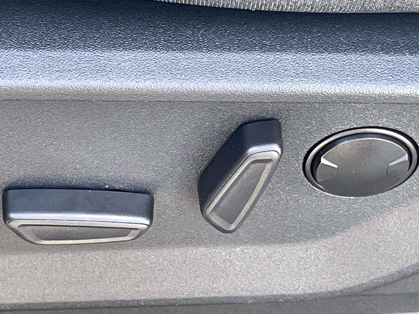 2026 Oxford White Ford F-150 XLT 4X4 Truck