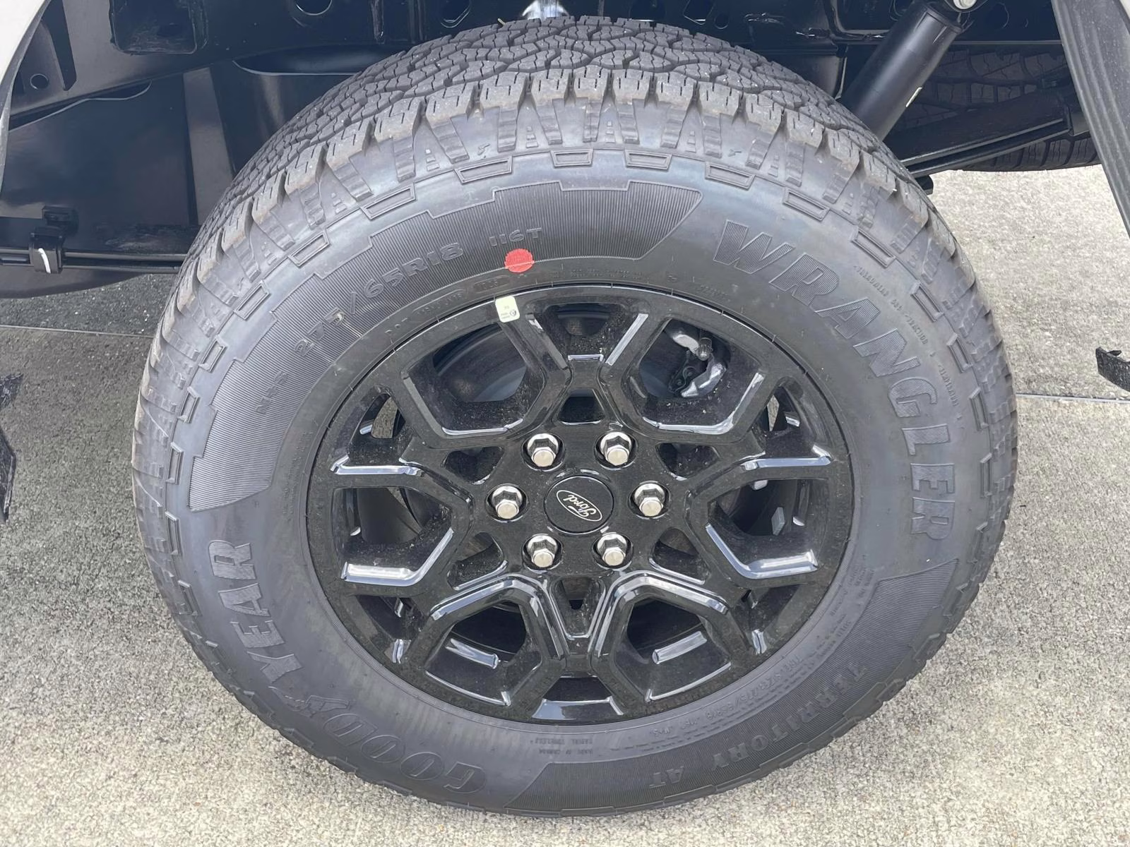 2025 Iconic Silver Metallic Ford F-150 XLT 4X4 Truck