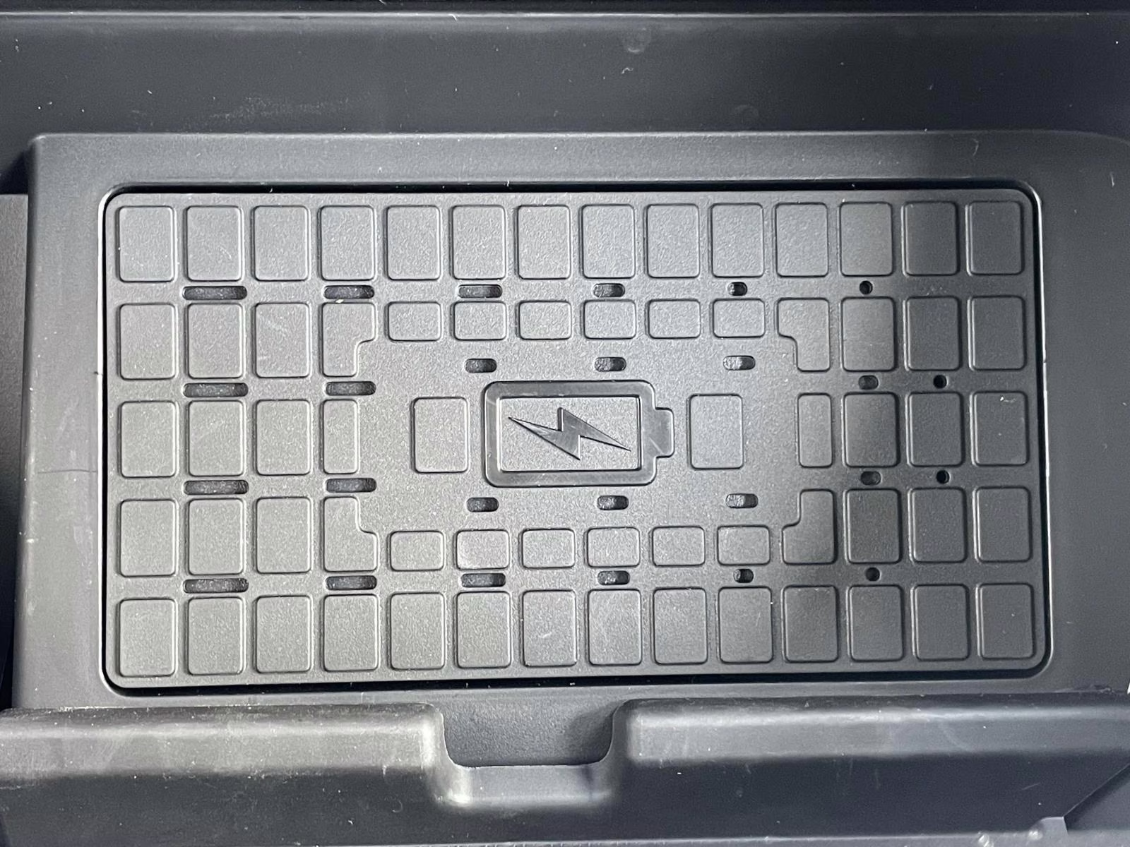 2025 Iconic Silver Metallic Ford F-150 XLT 4X4 Truck