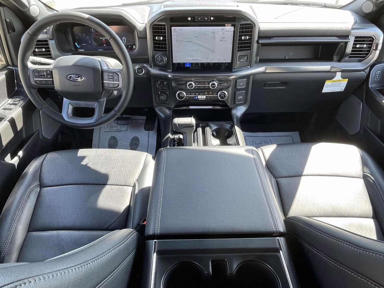 2025 Space White Metallic Ford F-150 Lariat 4X4 Truck