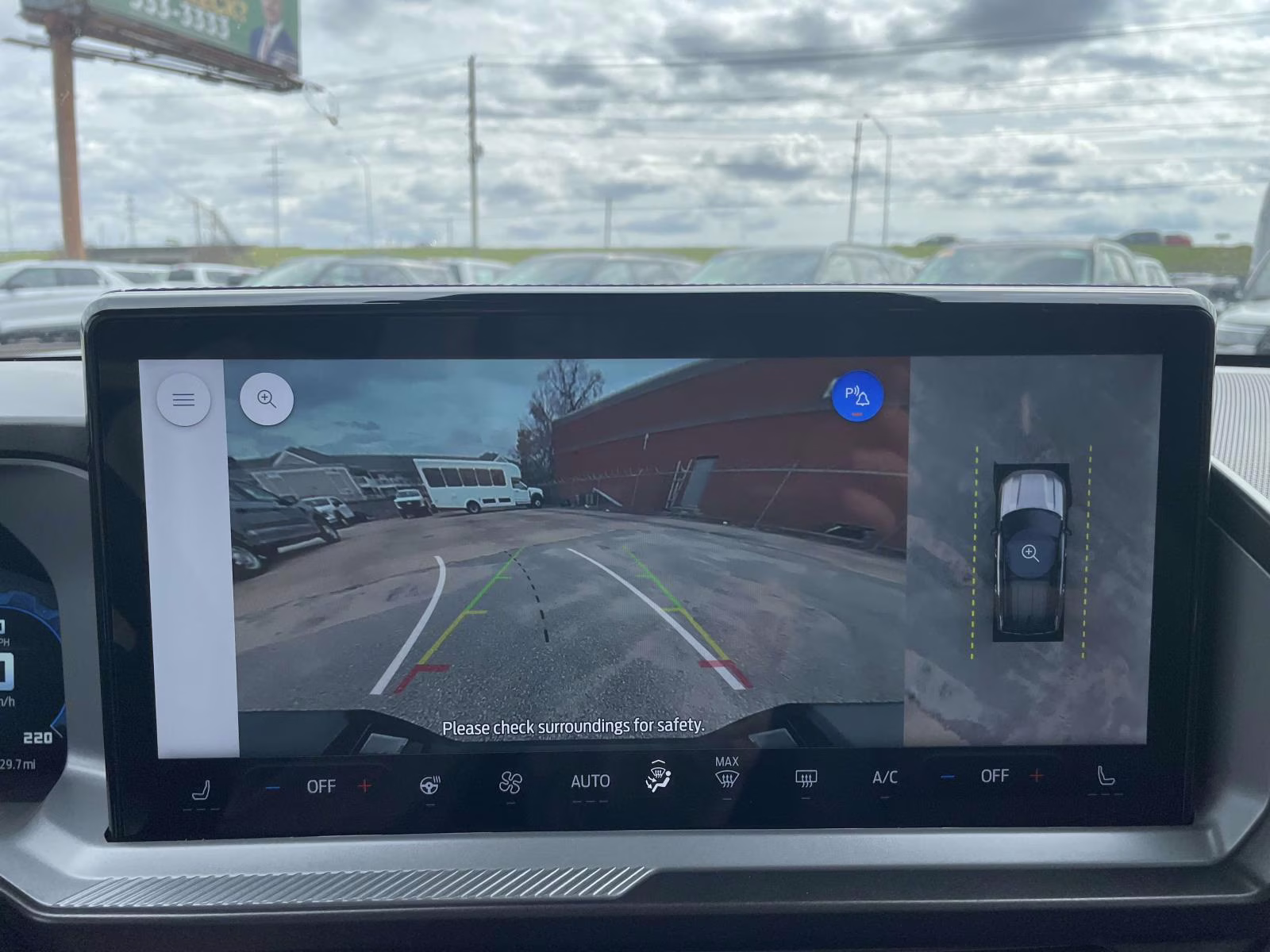 2025 Oxford White Ford Bronco Sport Outer Banks 4X4 SUV