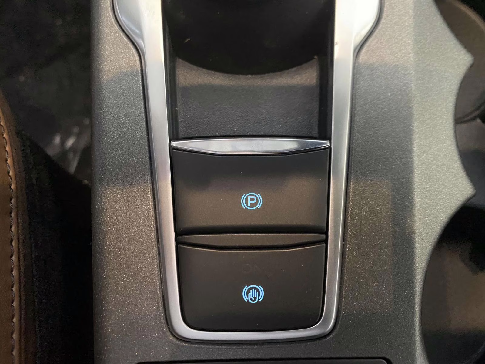 2025 Carbonized Gray Metallic Ford Bronco Sport Outer Banks 4X4 SUV