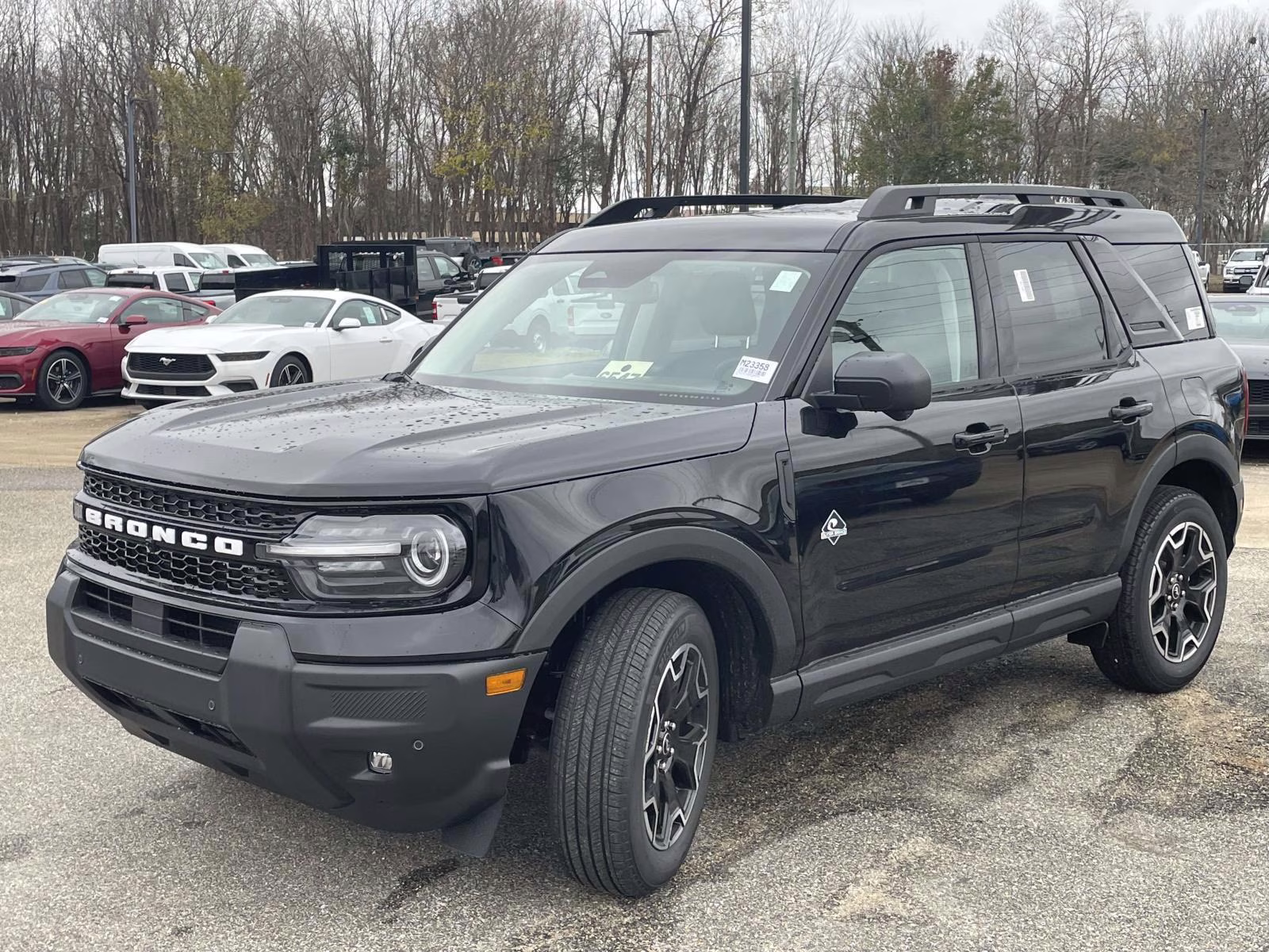 2025 Shadow Black Ford Bronco Sport Outer Banks 4X4 SUV