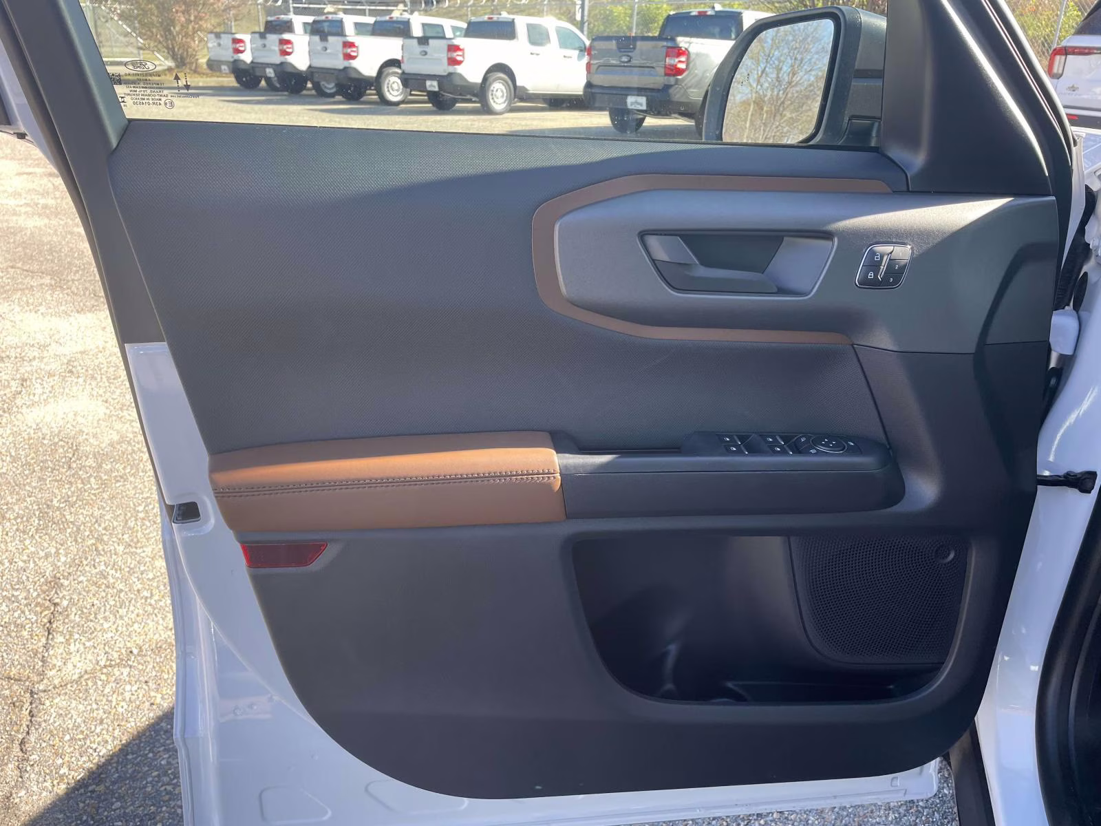 2025 Oxford White Ford Bronco Sport Outer Banks 4X4 SUV