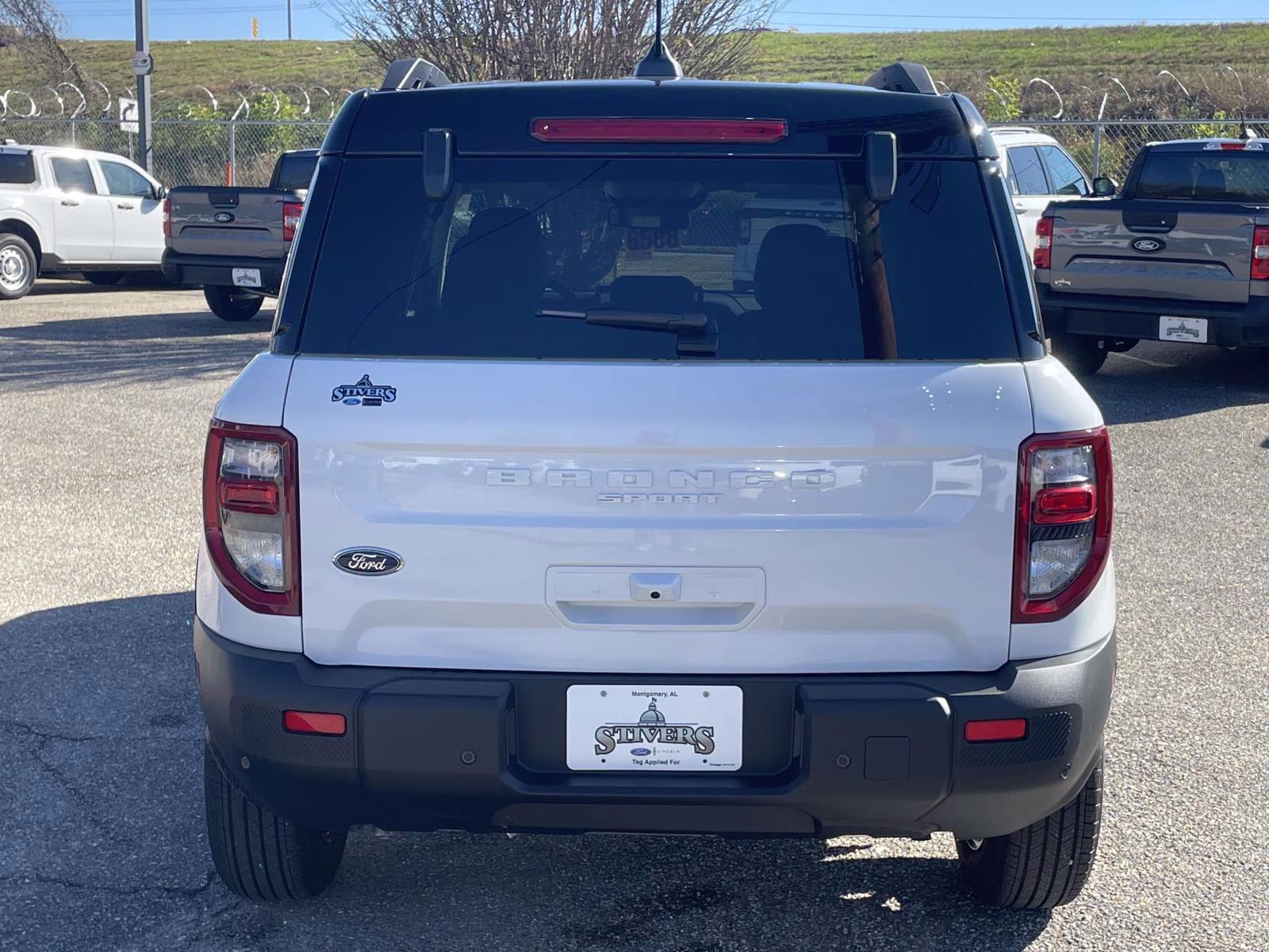 2025 Oxford White Ford Bronco Sport Outer Banks 4X4 SUV