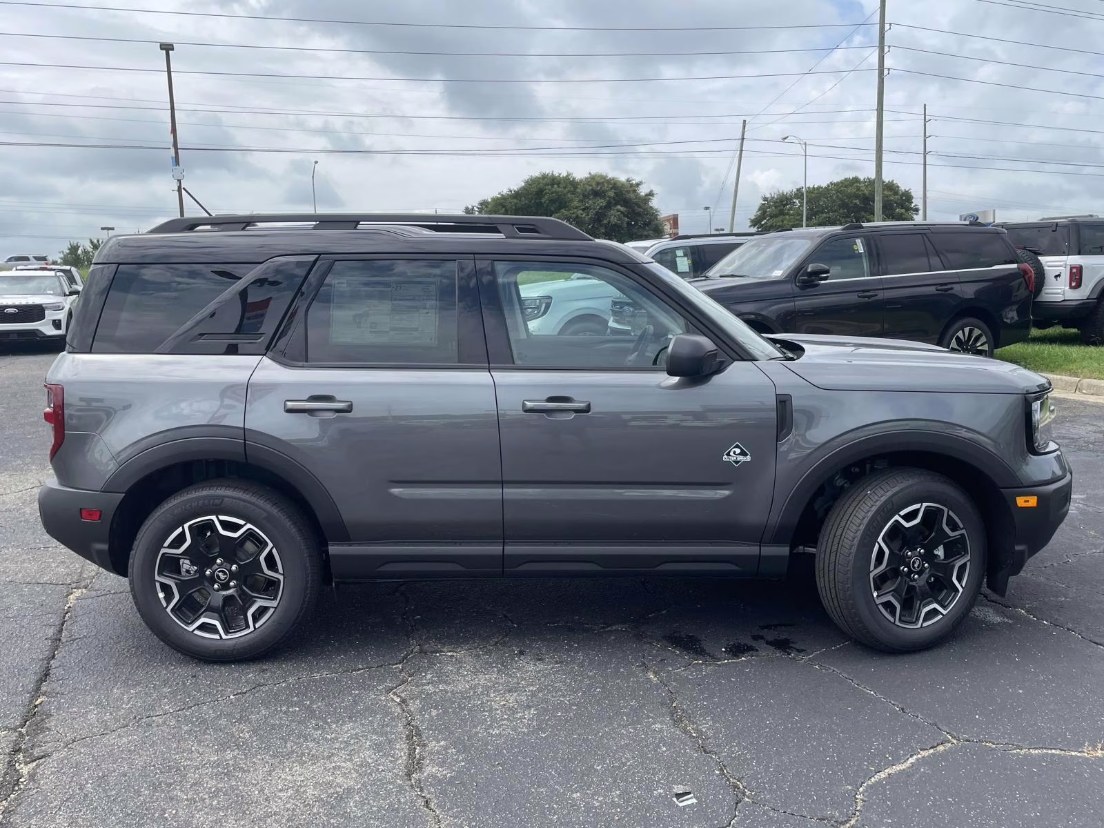 2025 Carbonized Gray Metallic Ford Bronco Sport Outer Banks 4X4 SUV
