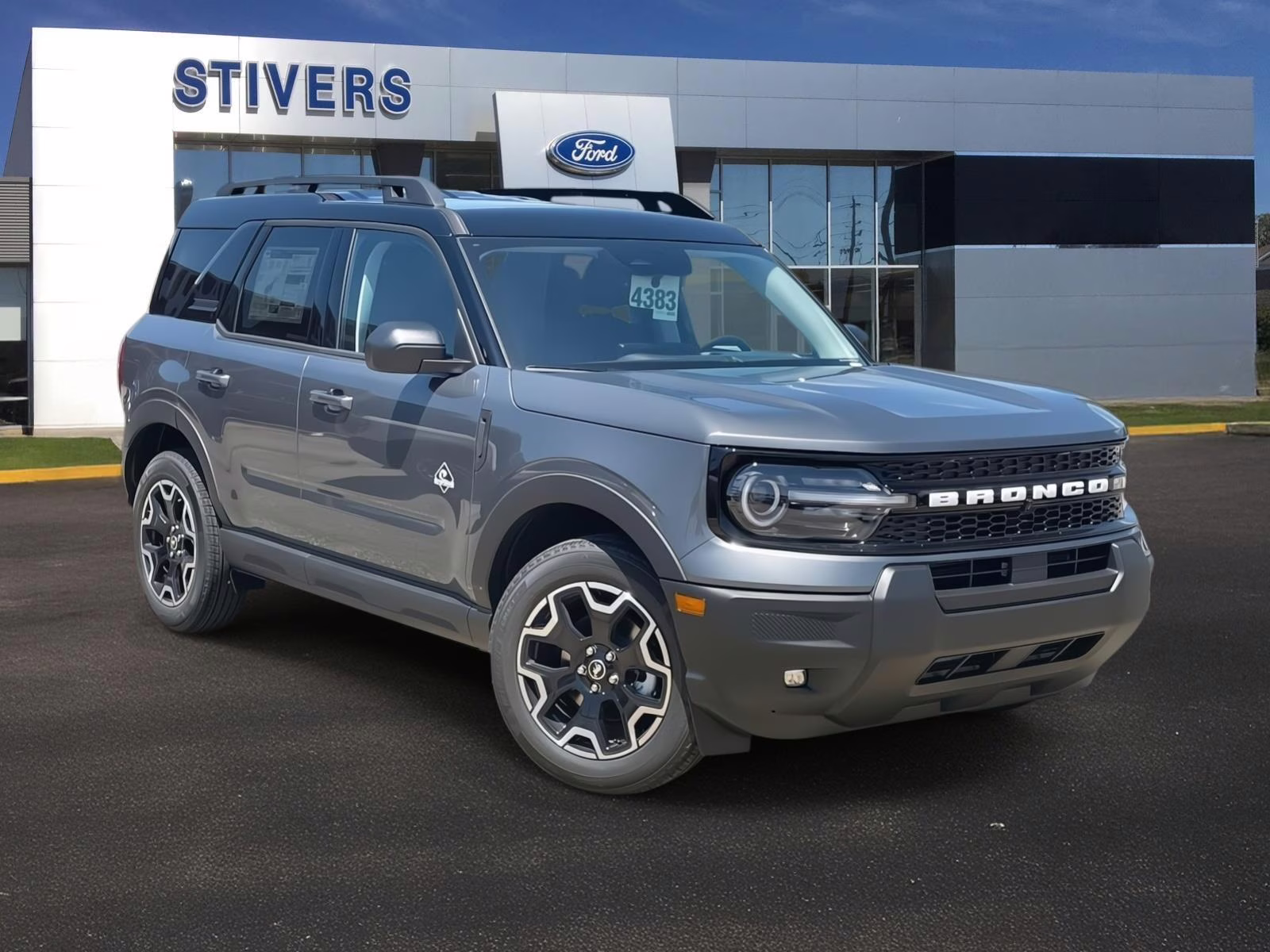2025 Carbonized Gray Metallic Ford Bronco Sport Outer Banks 4X4 SUV