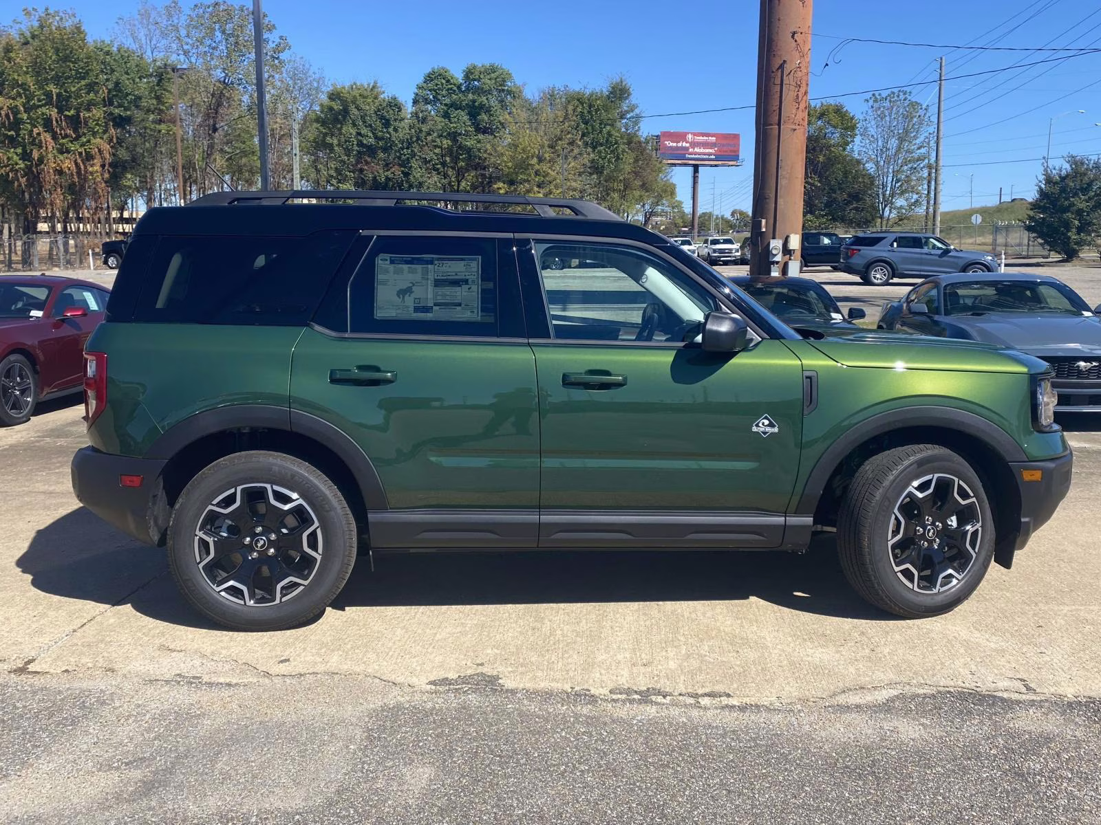 2025 Eruption Green Metallic Ford Bronco Sport Outer Banks 4X4 SUV