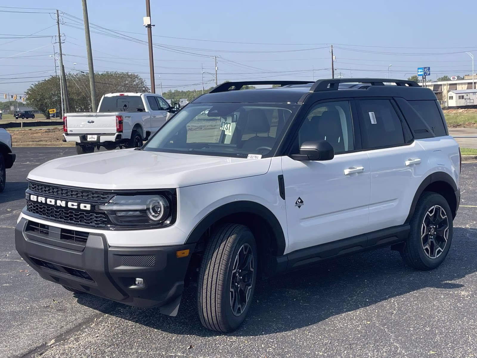 2025 Oxford White Ford Bronco Sport Outer Banks 4X4 SUV