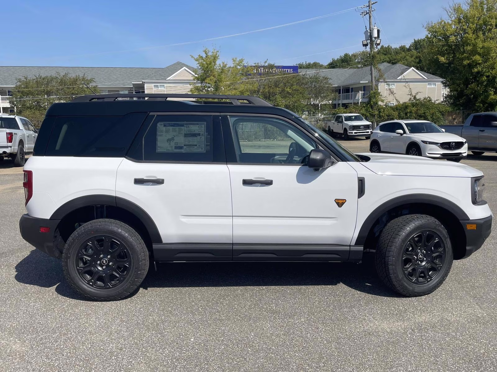 2025 Oxford White Ford Bronco Sport Badlands 4X4 SUV