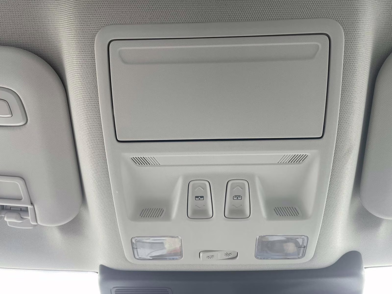 2025 Oxford White Ford Bronco Sport Badlands 4X4 SUV