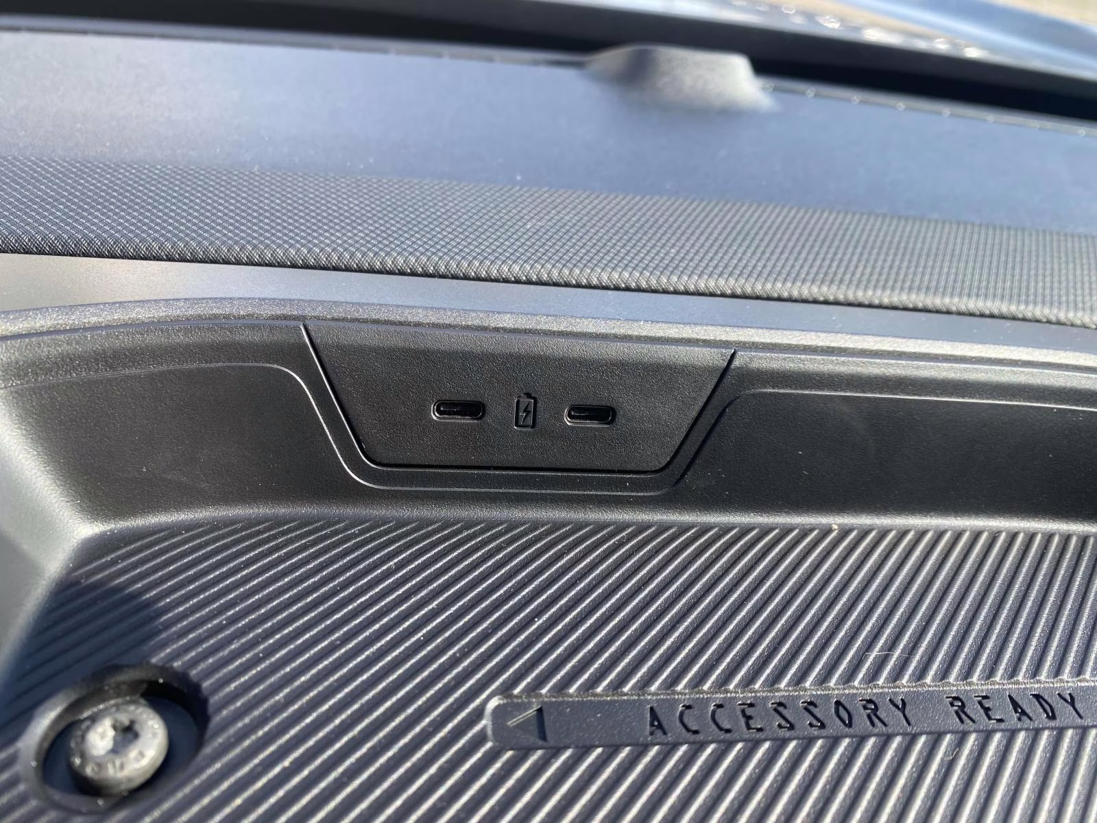 2025 Oxford White Ford Bronco Sport Badlands 4X4 SUV