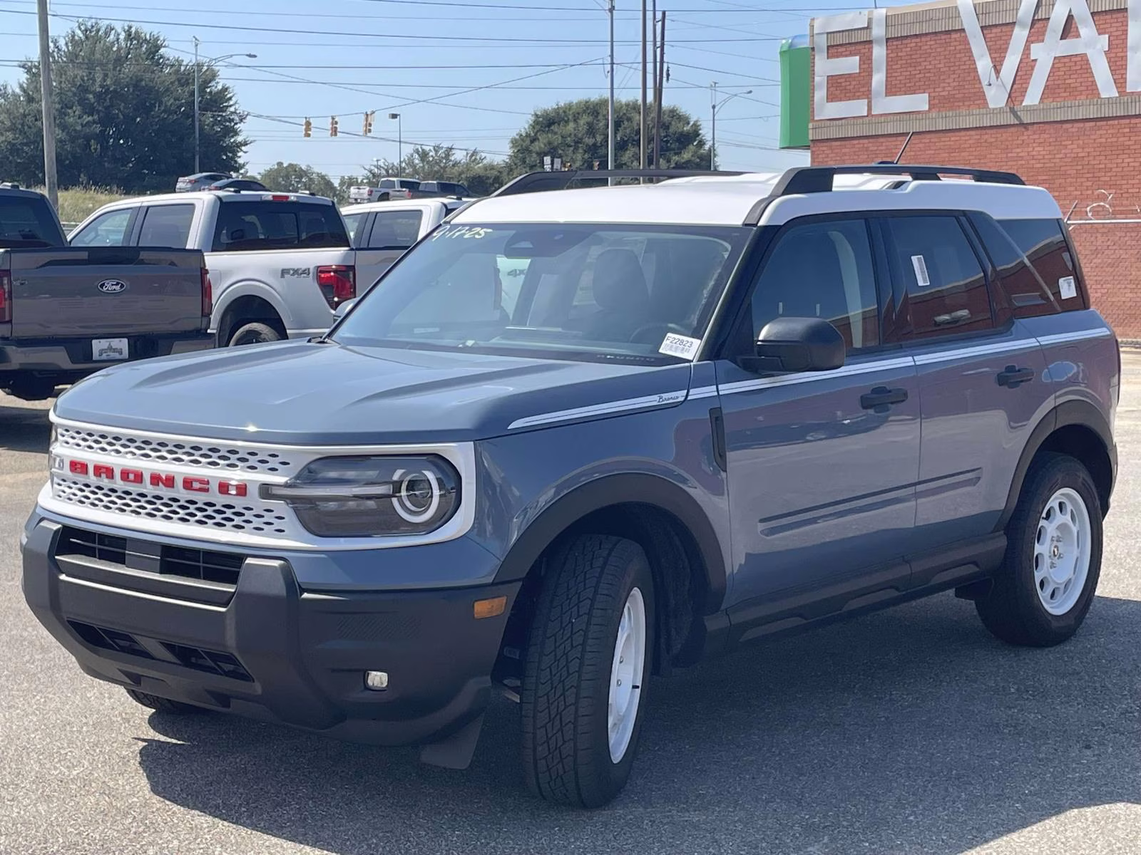 2025 Azure Gray Metallic Tri-Coat Ford Bronco Sport Heritage 4X4 SUV