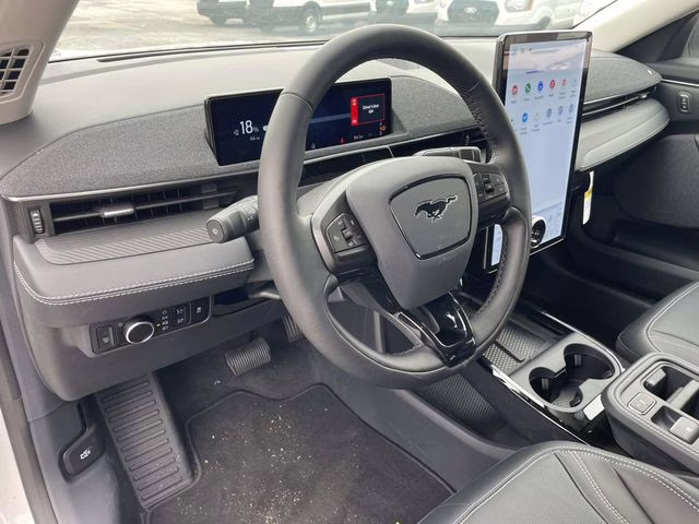 2025 White Metallic Ford Mustang Mach-E Premium RWD SUV