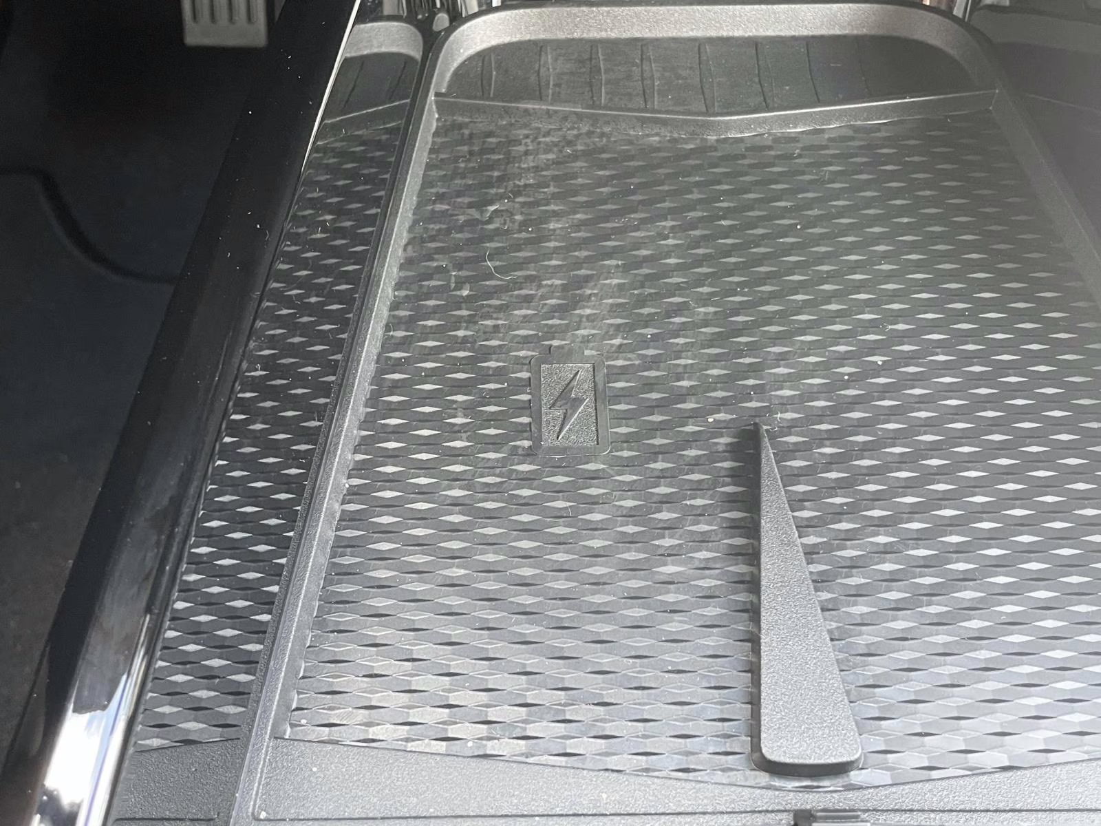 2025 Star White Metallic Tri-Coat Ford Mustang Mach-E Premium RWD SUV