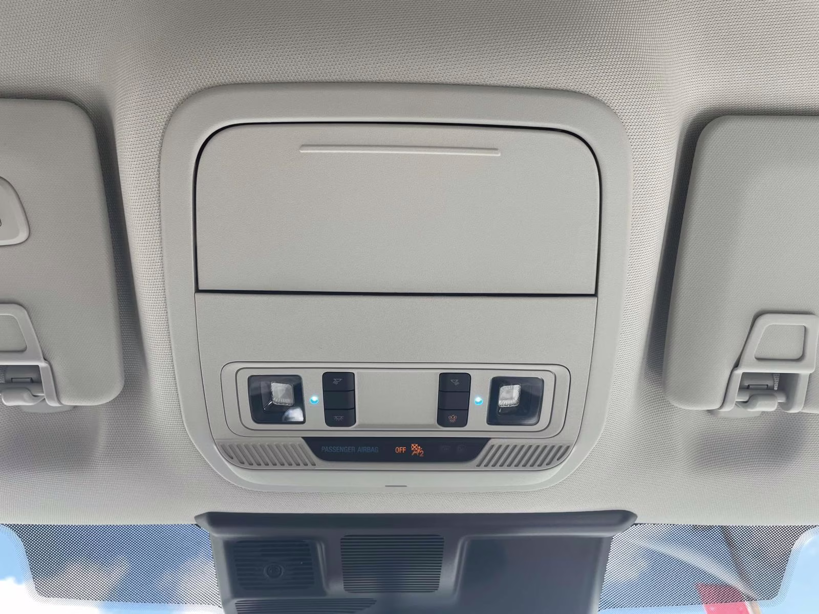 2025 Star White Metallic Tri-Coat Ford Mustang Mach-E Premium RWD SUV