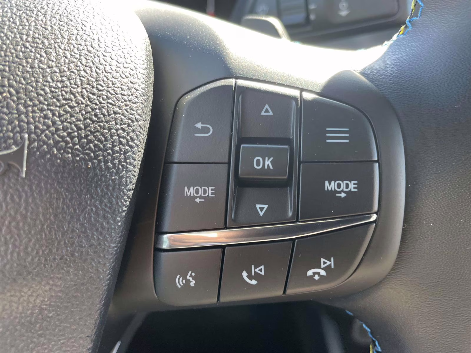 2026 Carbonized Gray Metallic Ford Maverick Lobo Standard AWD Truck