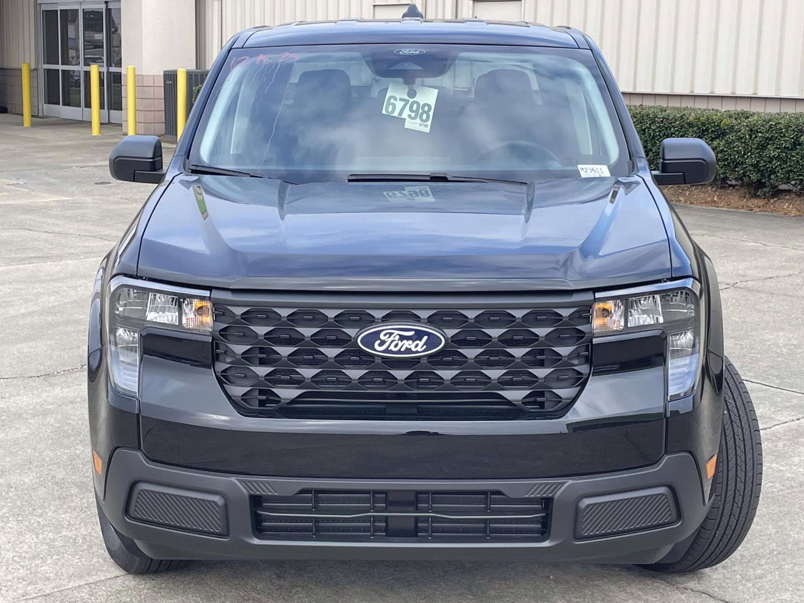 2026 Shadow Black Ford Maverick XL FWD Truck