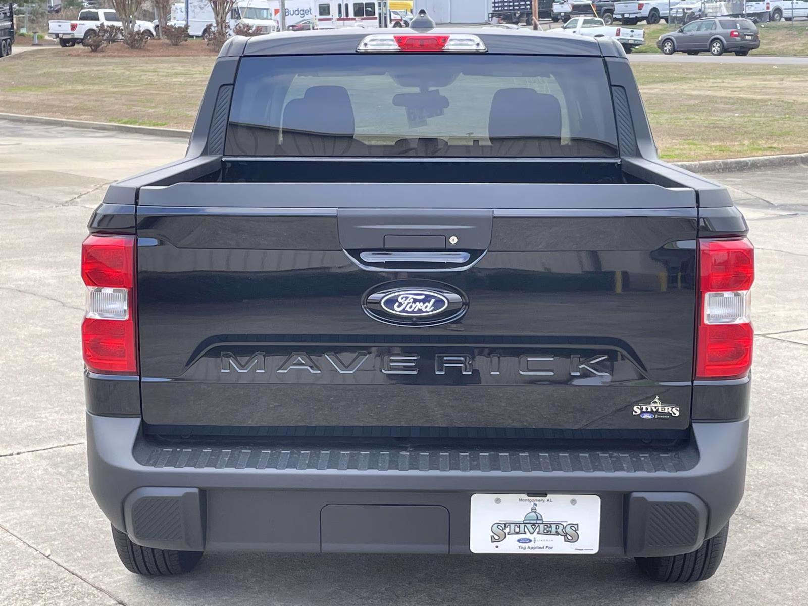 2026 Shadow Black Ford Maverick XL FWD Truck