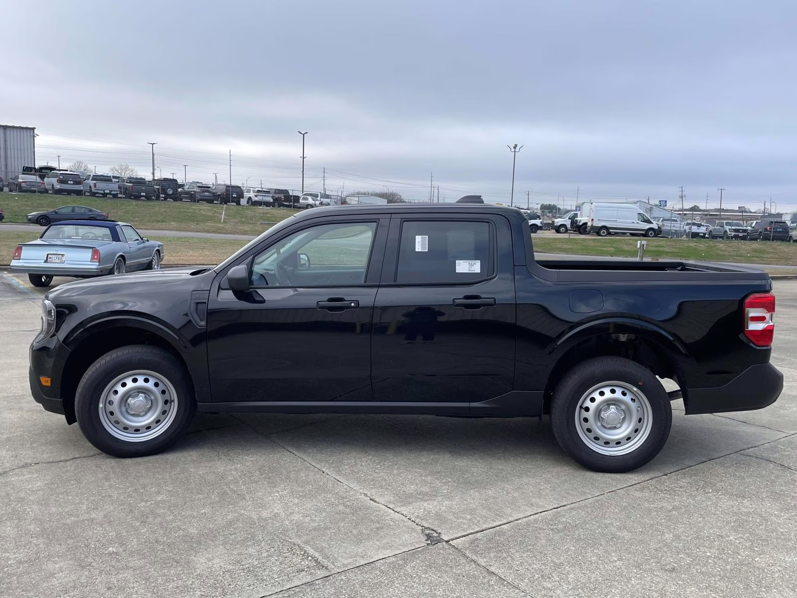 2026 Shadow Black Ford Maverick XL FWD Truck