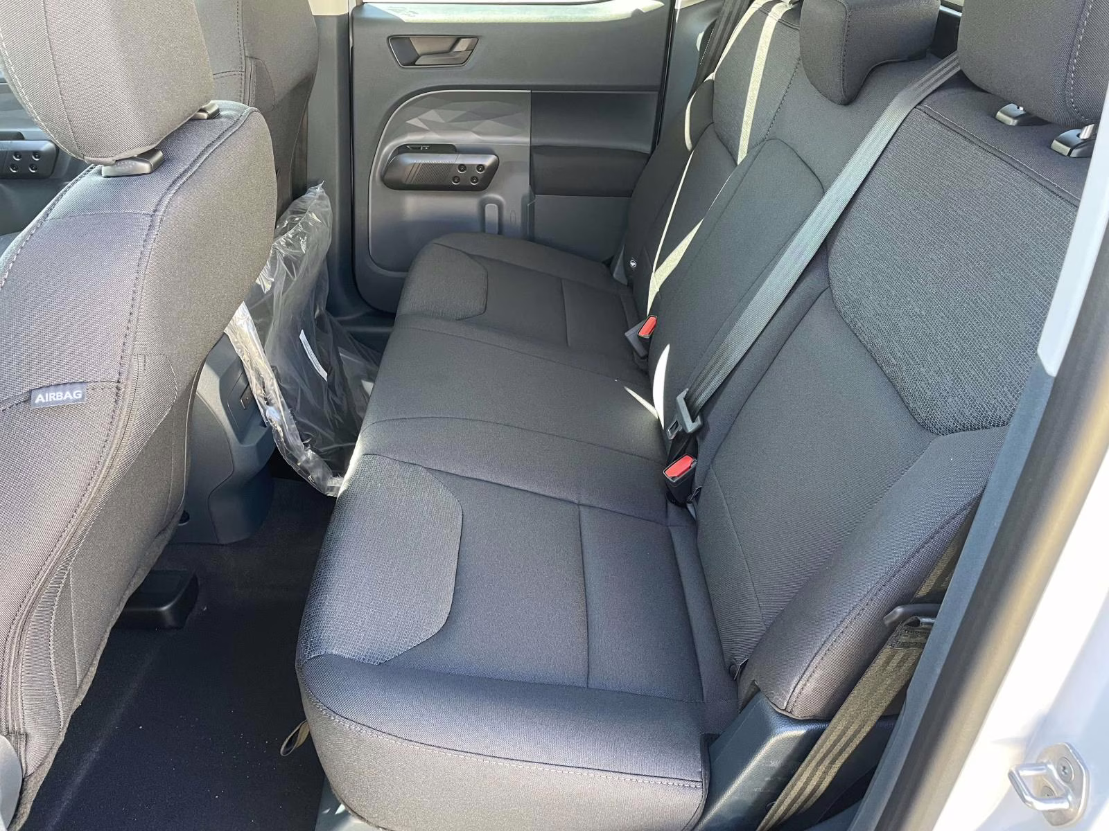 2026 Space White Metallic Ford Maverick XL FWD Truck