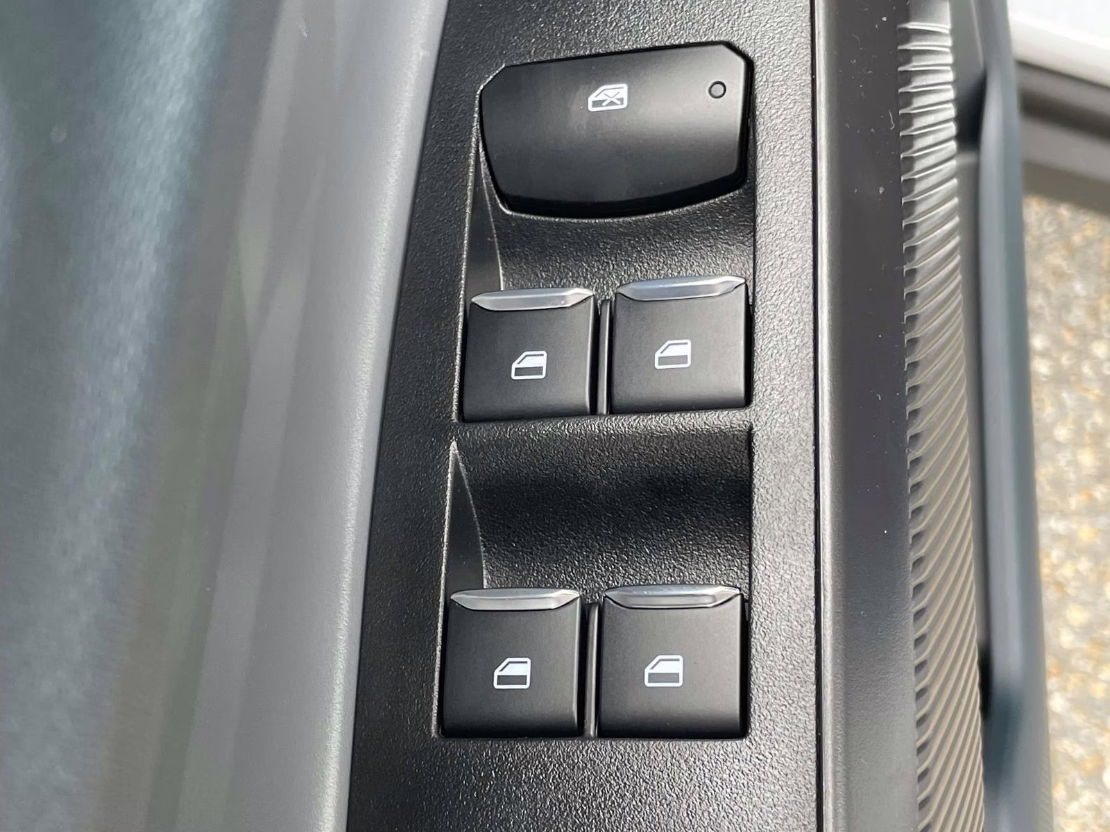 2026 Space White Metallic Ford Maverick XL AWD Truck