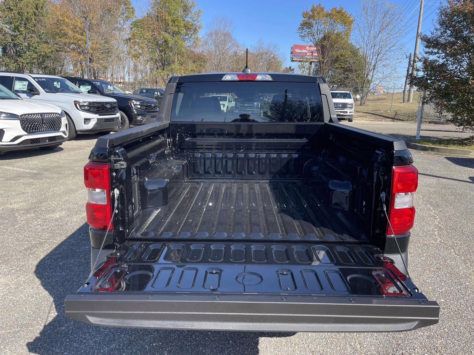 2025 Shadow Black Ford Maverick XL AWD Truck