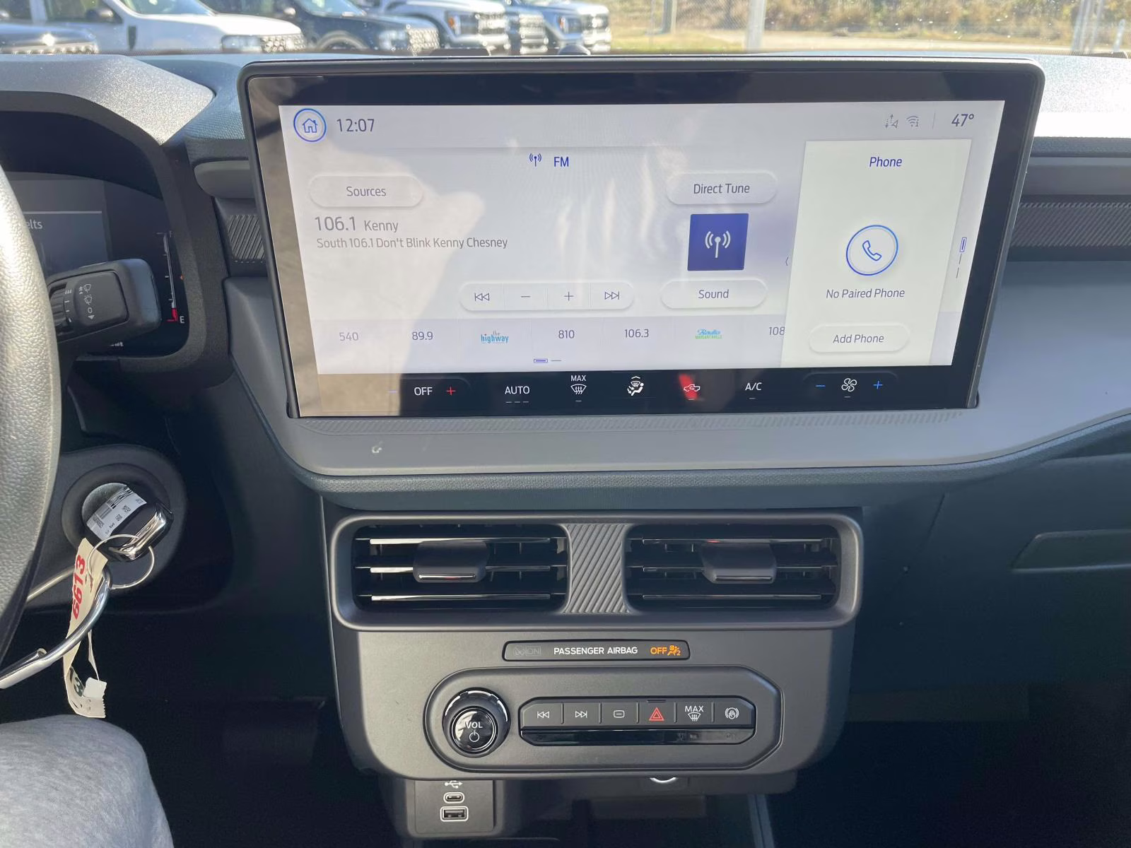 2026 Space White Metallic Ford Maverick XL AWD Truck