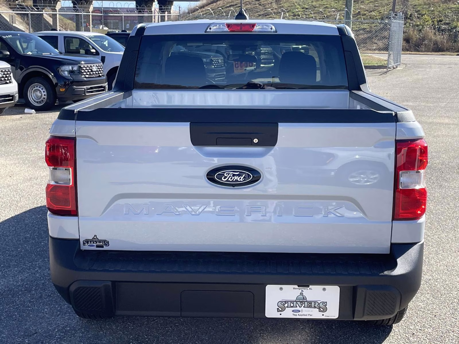 2026 Space White Metallic Ford Maverick XL AWD Truck