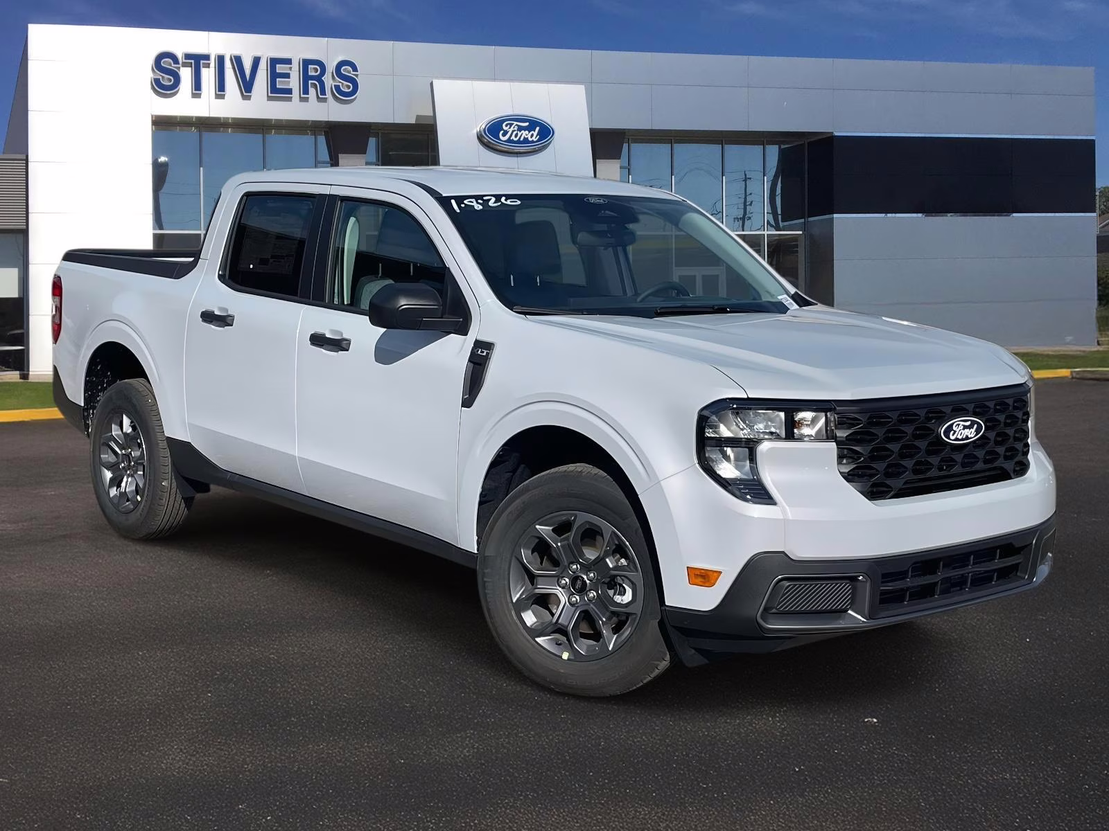 2026 Space White Metallic Ford Maverick XLT AWD Truck