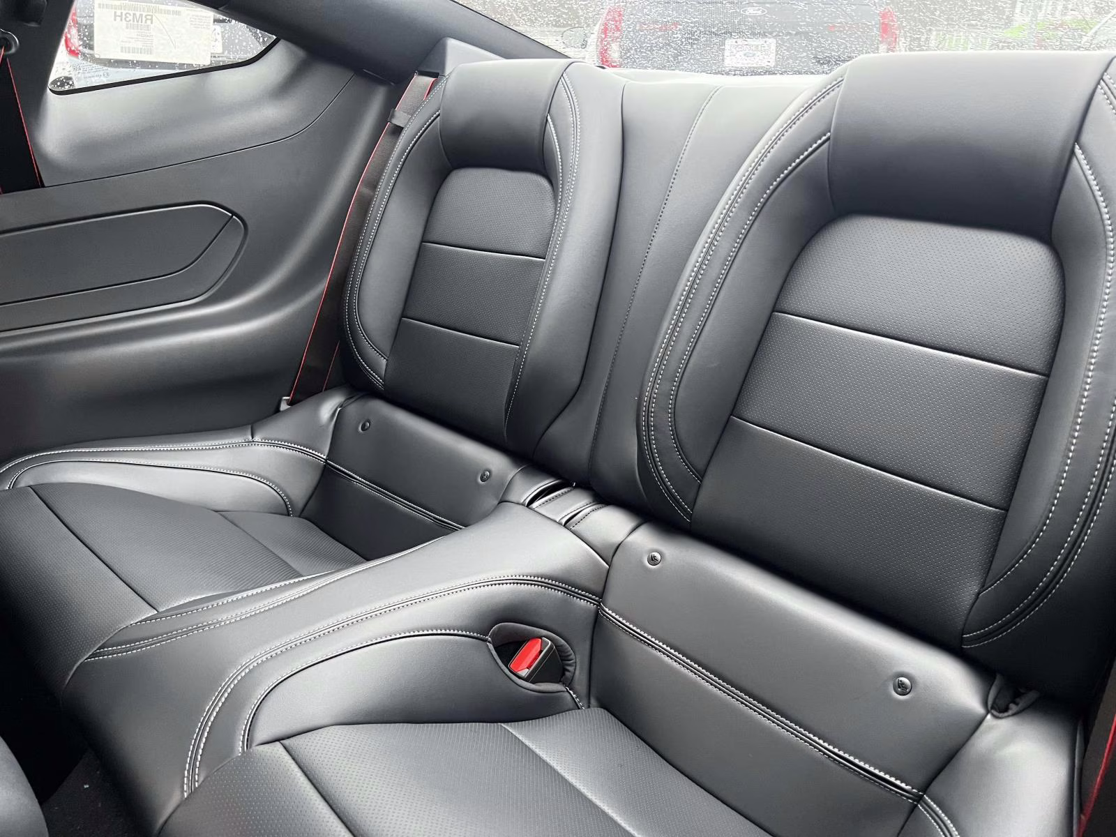 2026 Oxford White Ford Mustang GT Premium RWD Coupe