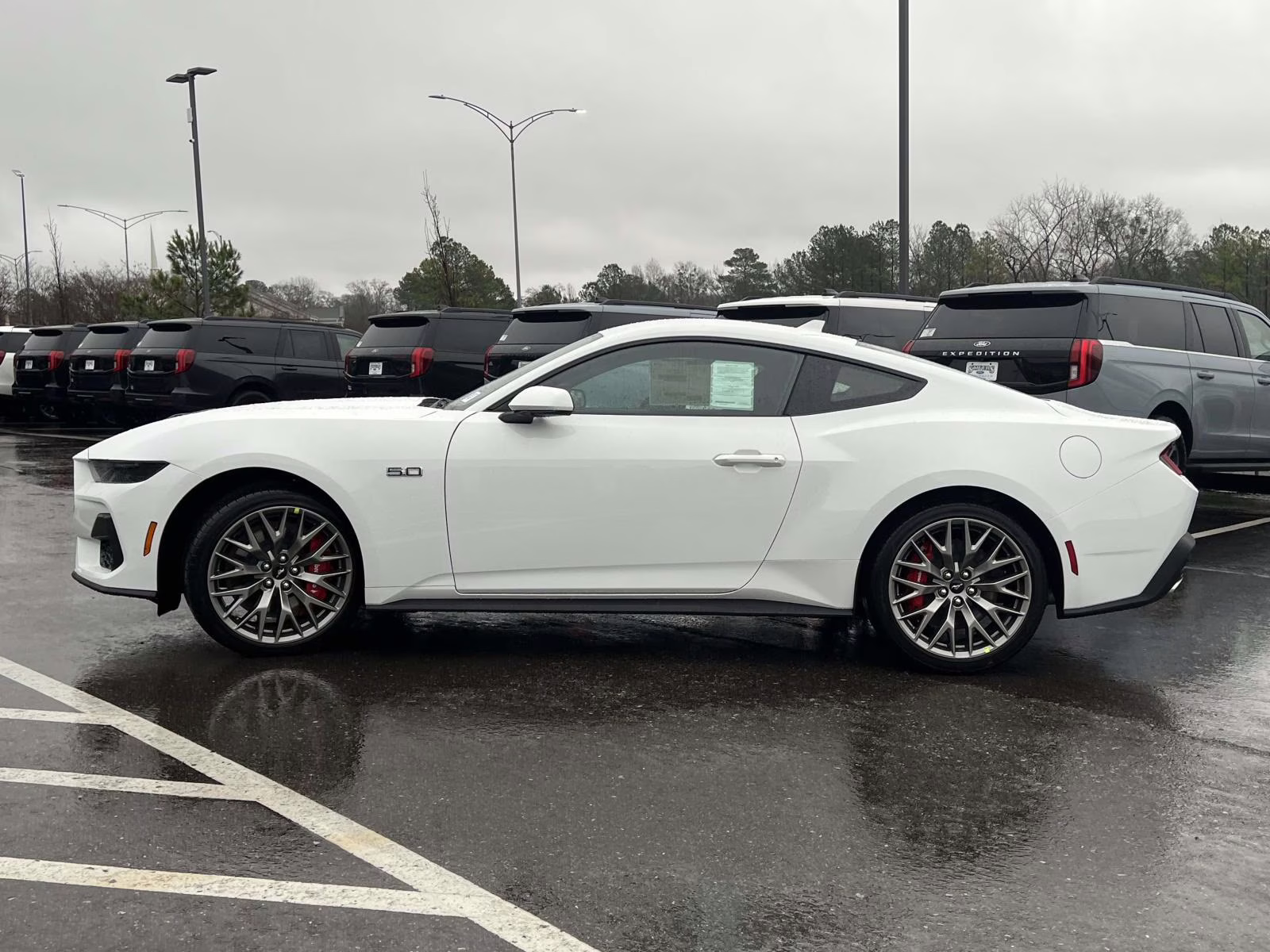 2026 Oxford White Ford Mustang GT Premium RWD Coupe