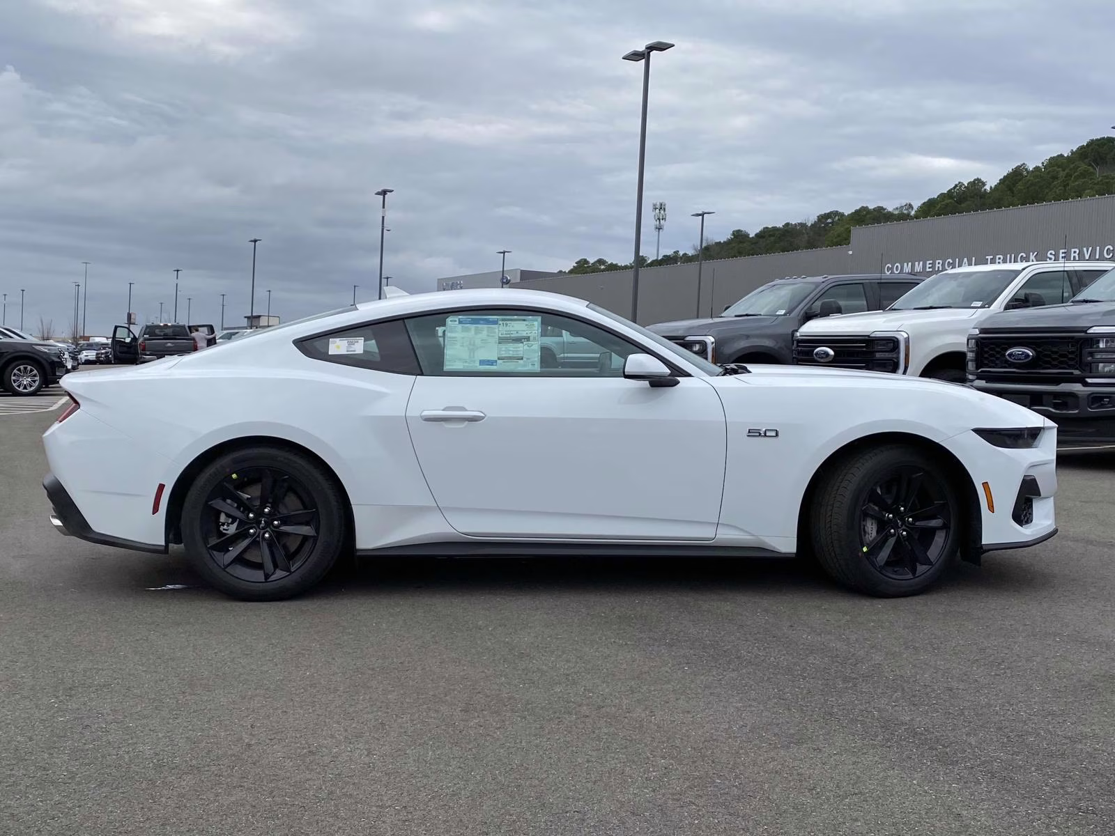 2026 Oxford White Ford Mustang GT RWD Coupe