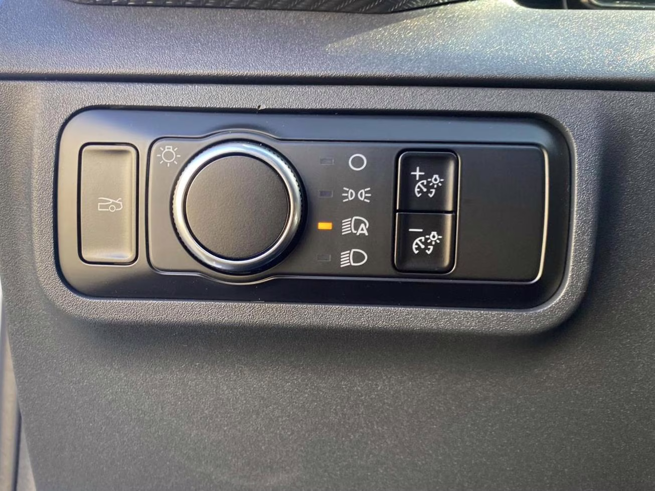 2025 Oxford White Ford Mustang EcoBoost RWD Coupe