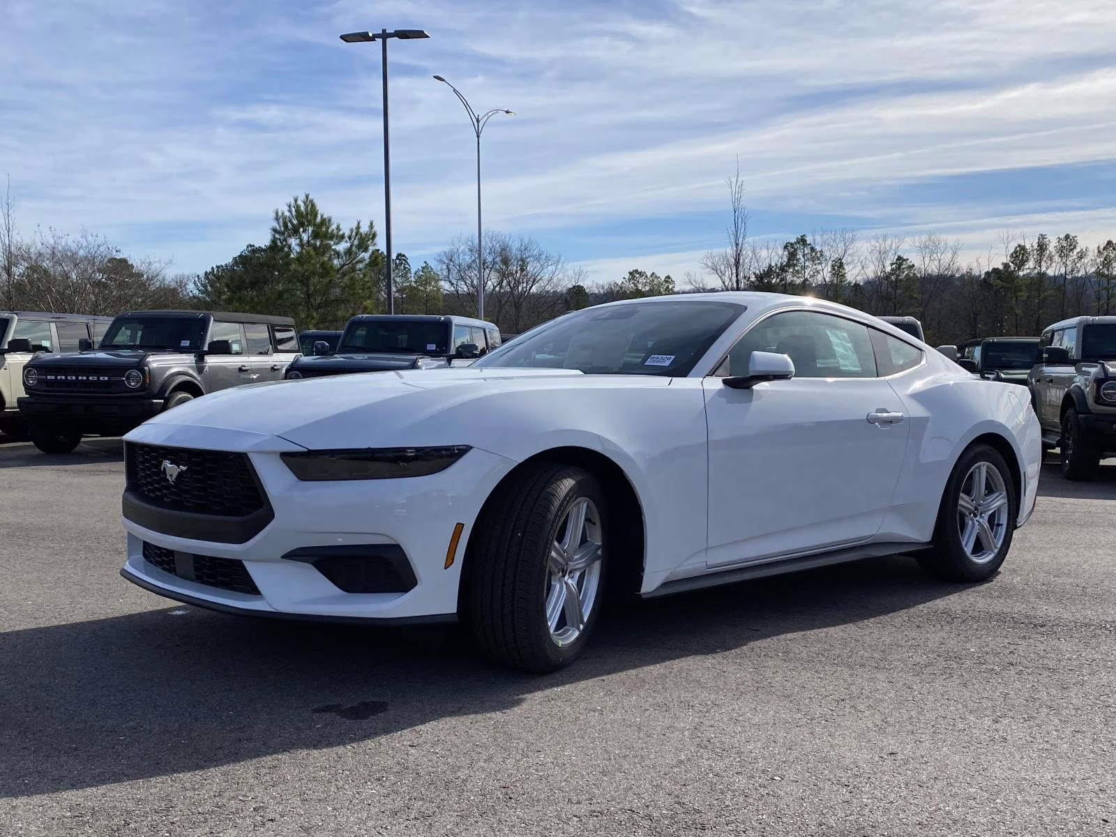 2026 Oxford White Ford Mustang EcoBoost RWD Coupe