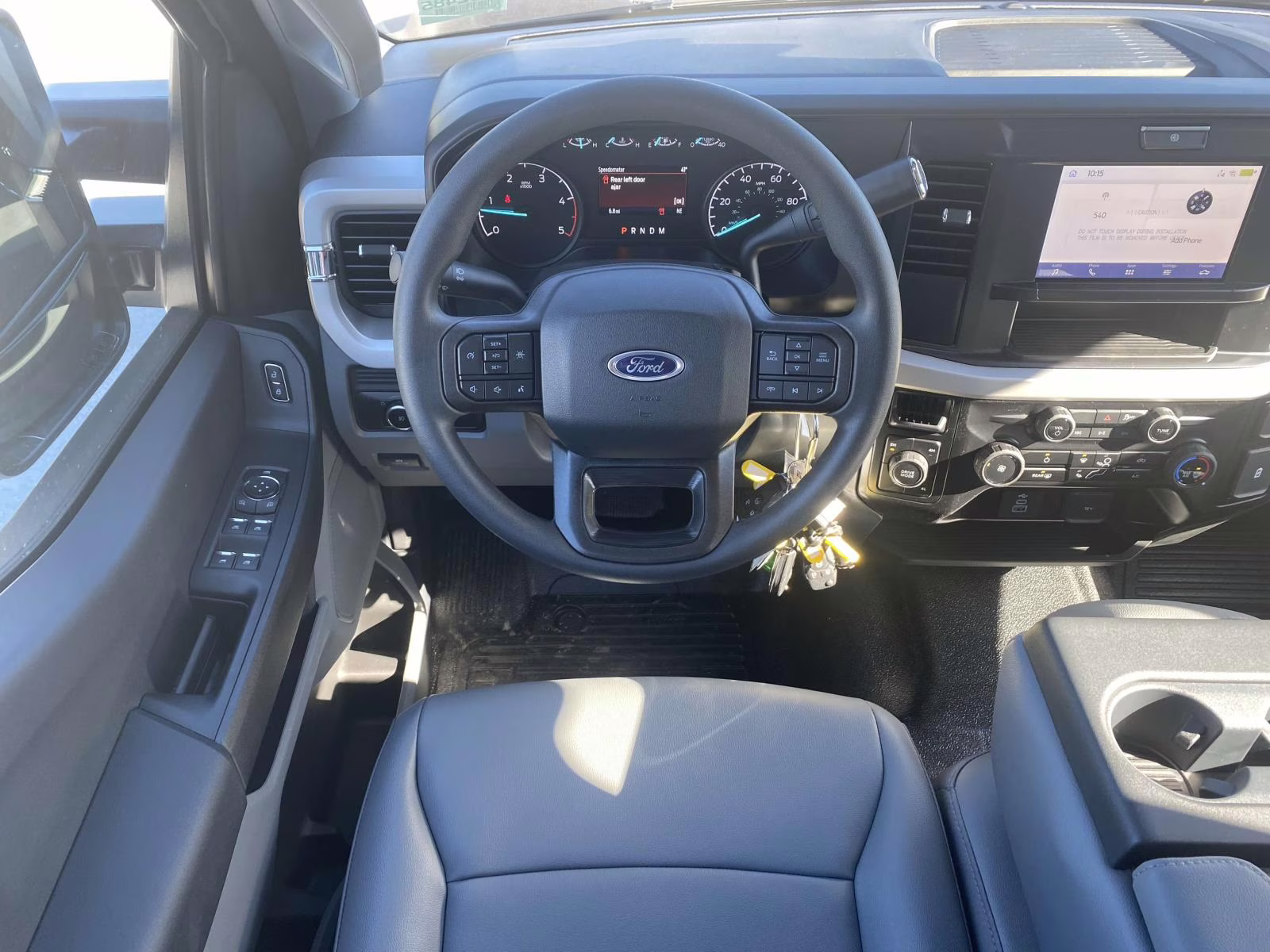 2026 Oxford White Ford Super Duty F-350 DRW XL 4X4 Chassis