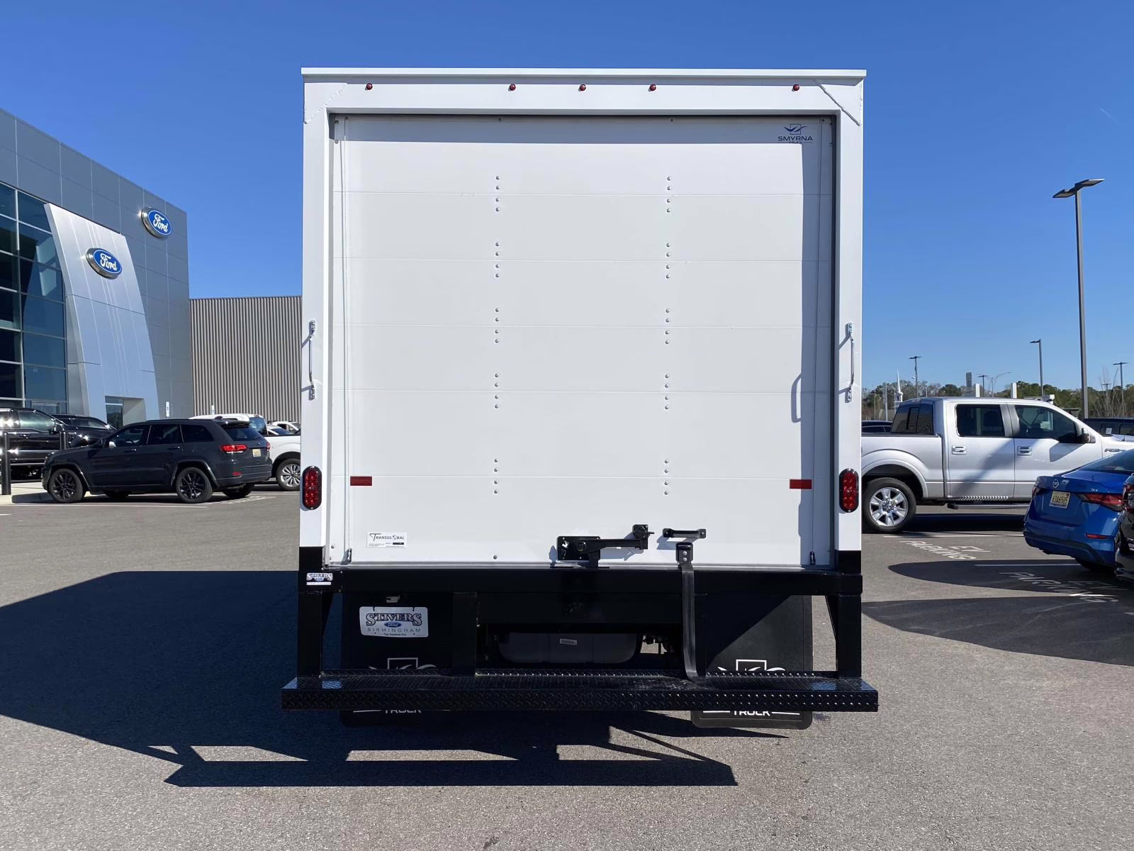 2025 Oxford White Ford E-350SD Base RWD Truck