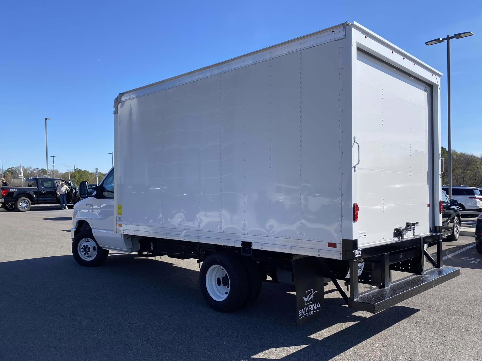 2025 Oxford White Ford E-350SD Base RWD Truck