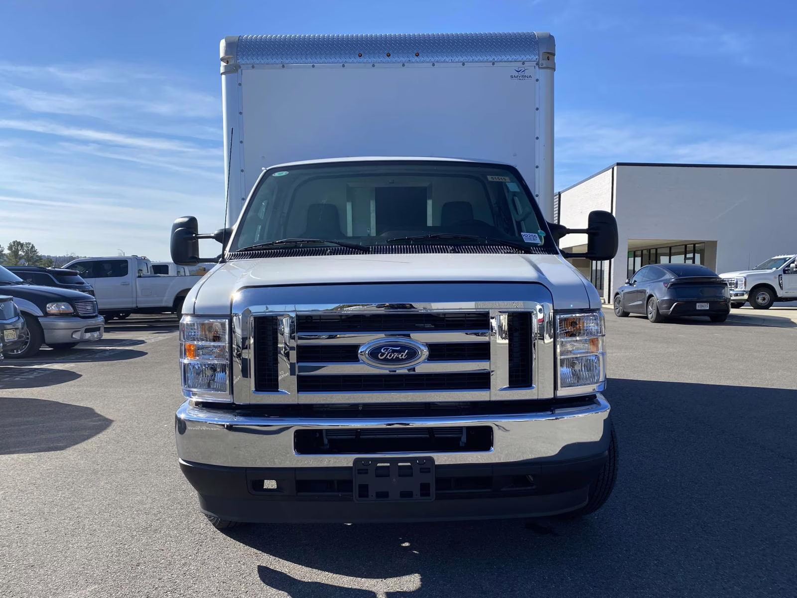 2025 Oxford White Ford E-350SD Base RWD Truck