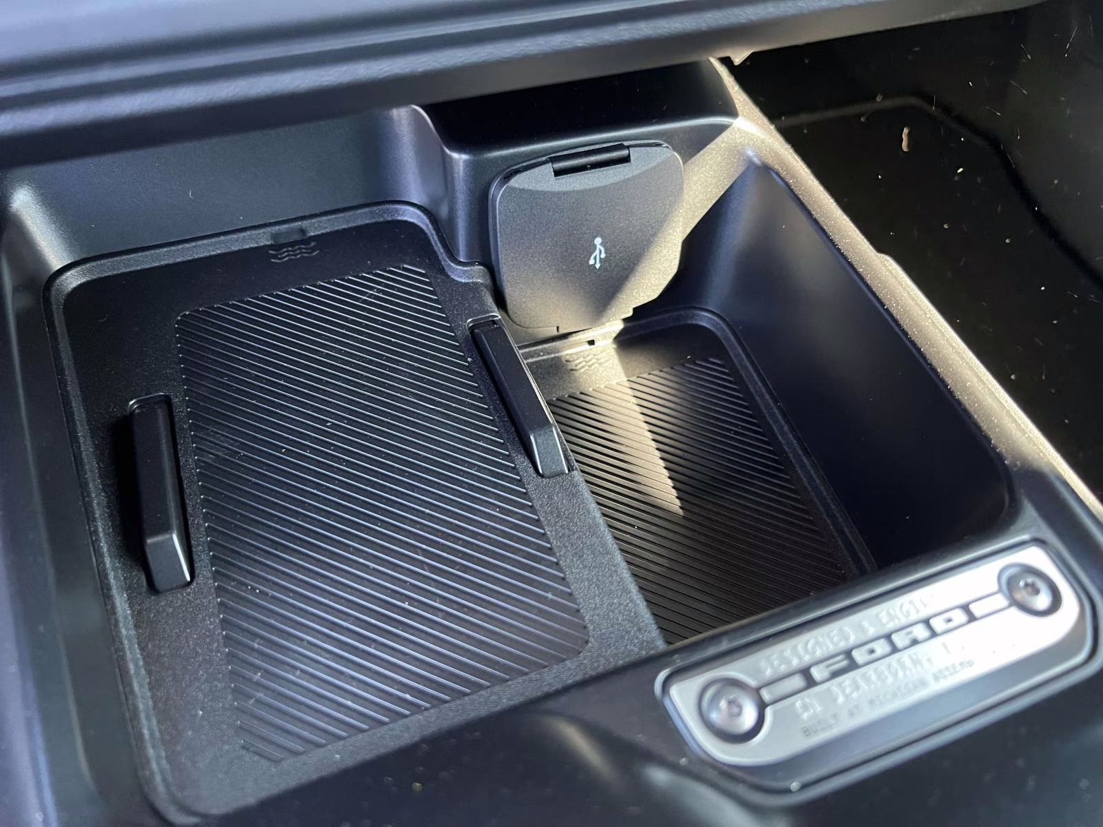 2025 Oxford White Ford Bronco Base 4X4 SUV