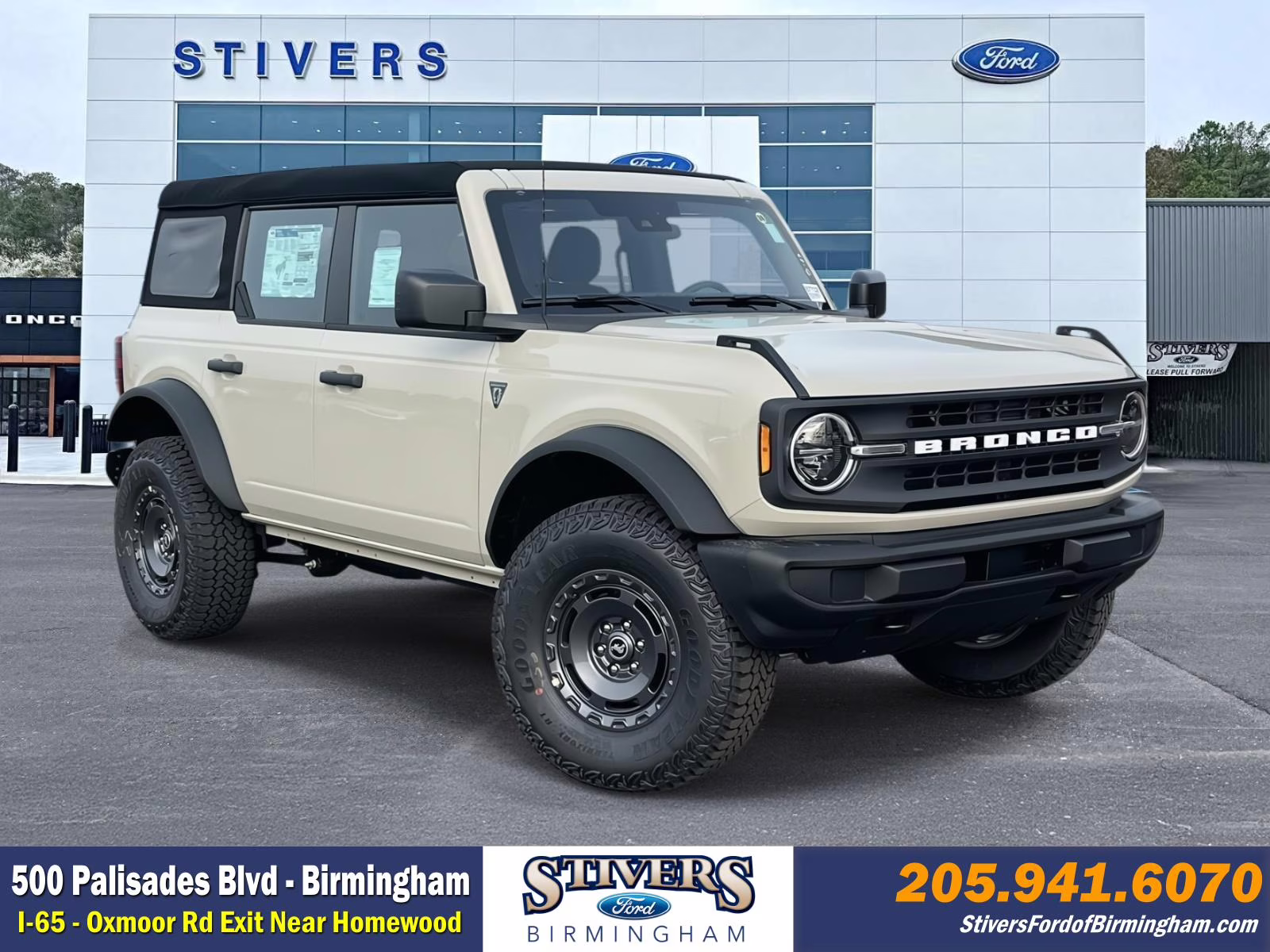 2025 Desert Sand Ford Bronco Base 4X4 SUV