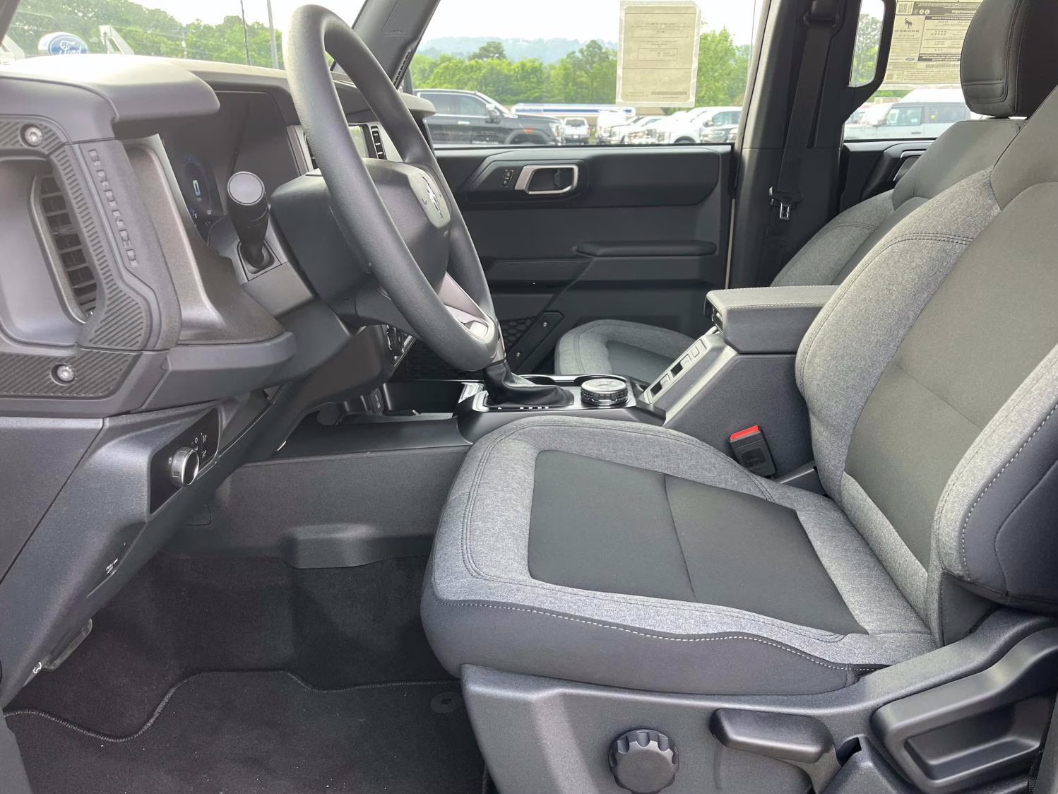 2025 Desert Sand Ford Bronco Base 4X4 SUV