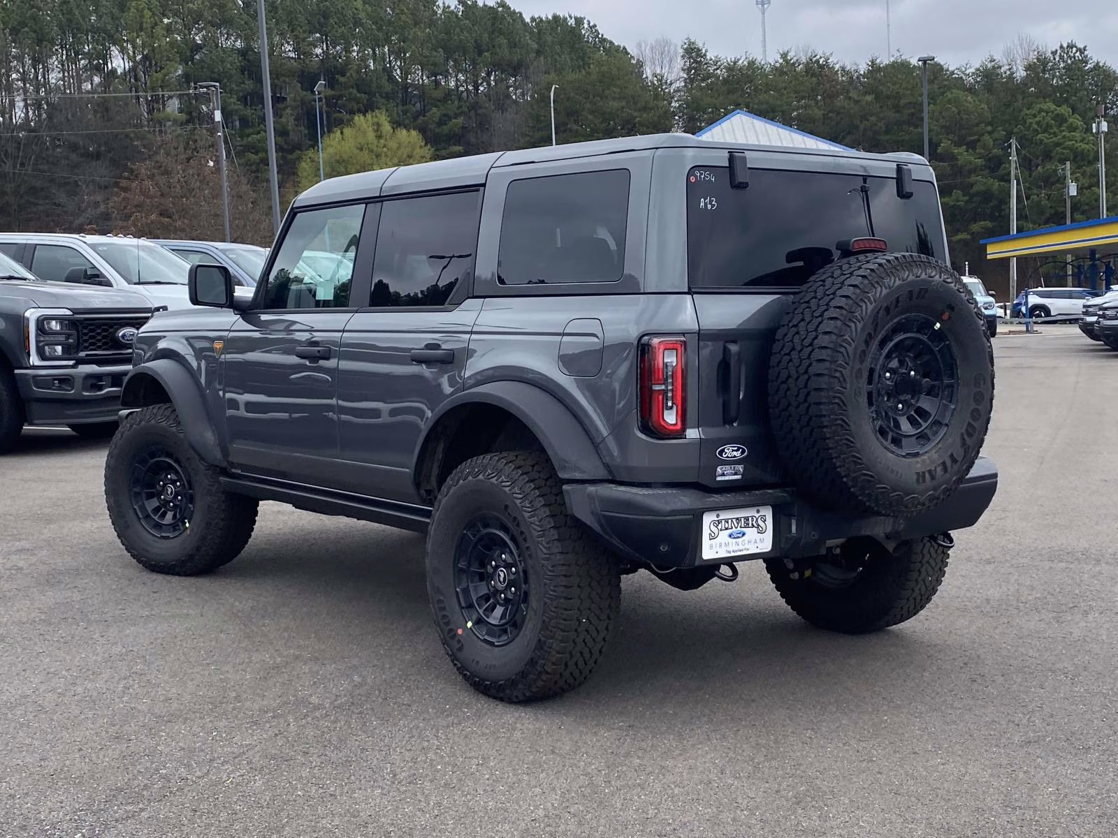 2026 Gray Metallic Ford Bronco Badlands 4X4 SUV