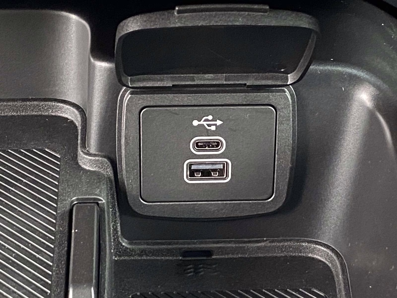 2026 Avalanche Ford Bronco Badlands 4X4 SUV