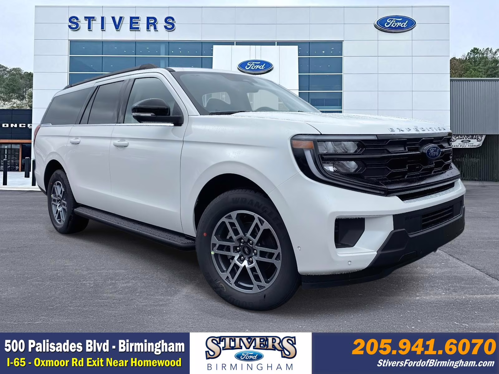 2025 Star White Metallic Tri-Coat Ford Expedition Max Active RWD SUV